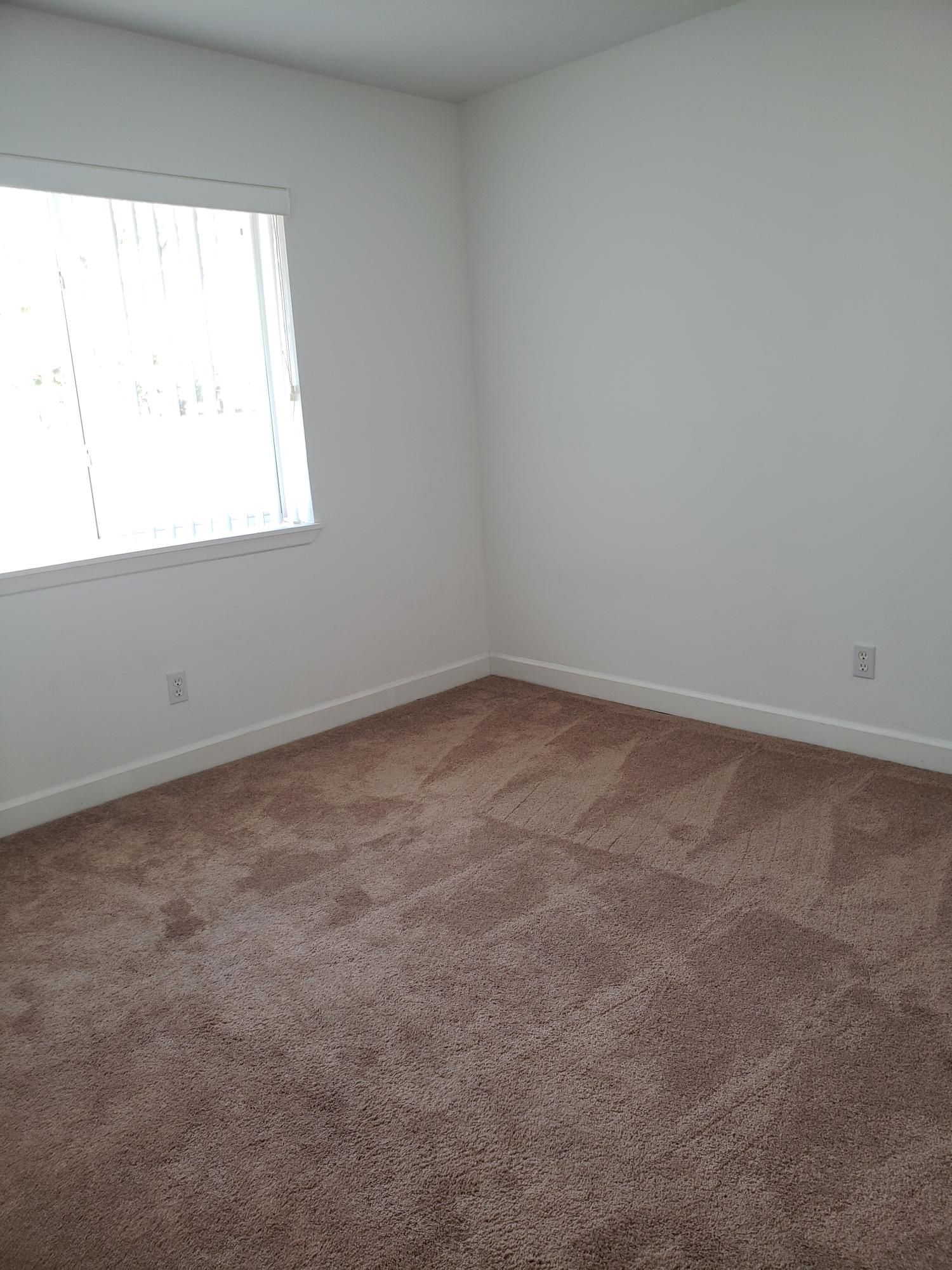 FINISTERRA CONDO - Residential Lease