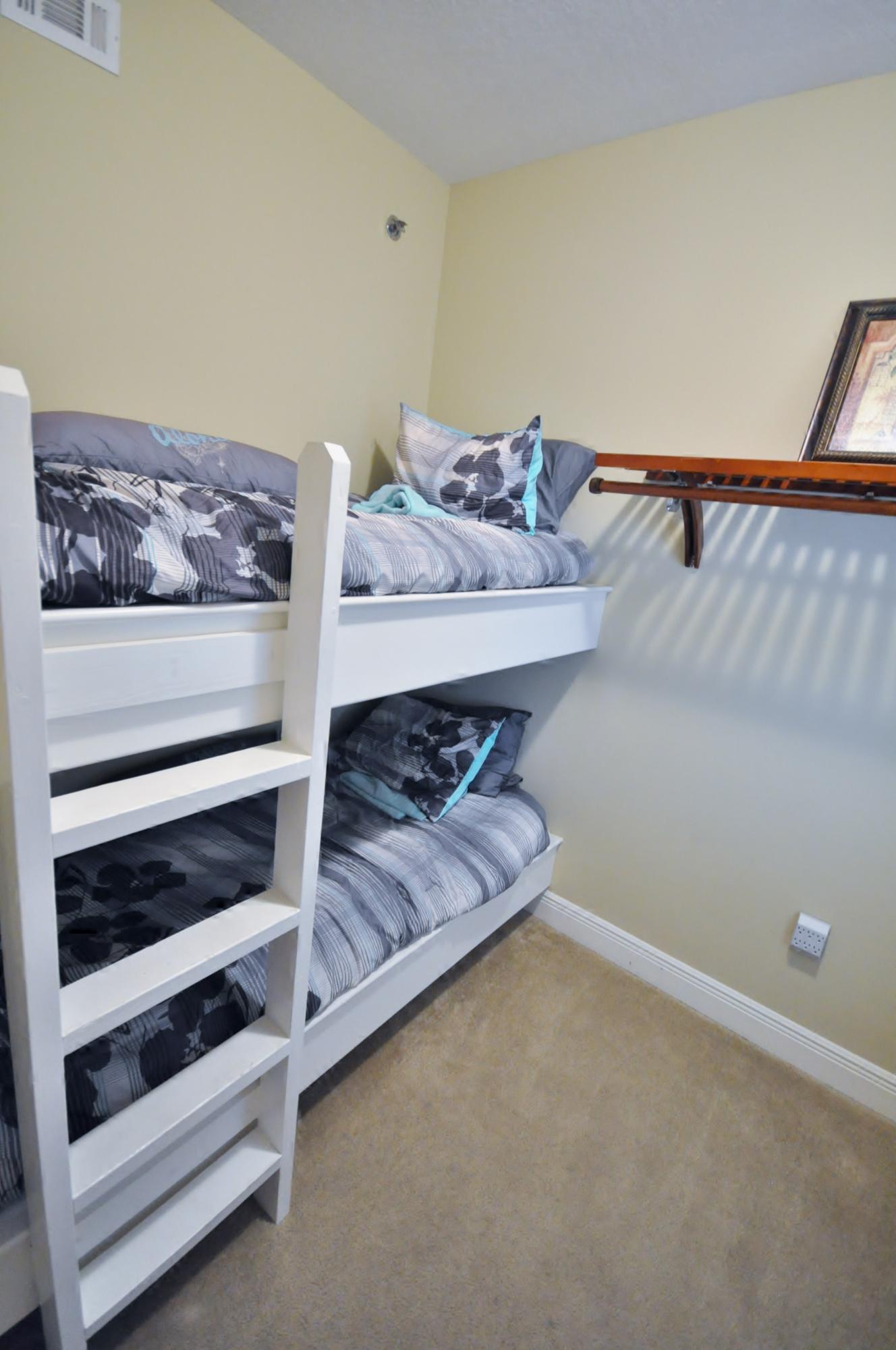 ARIEL DUNES I - Residential Lease