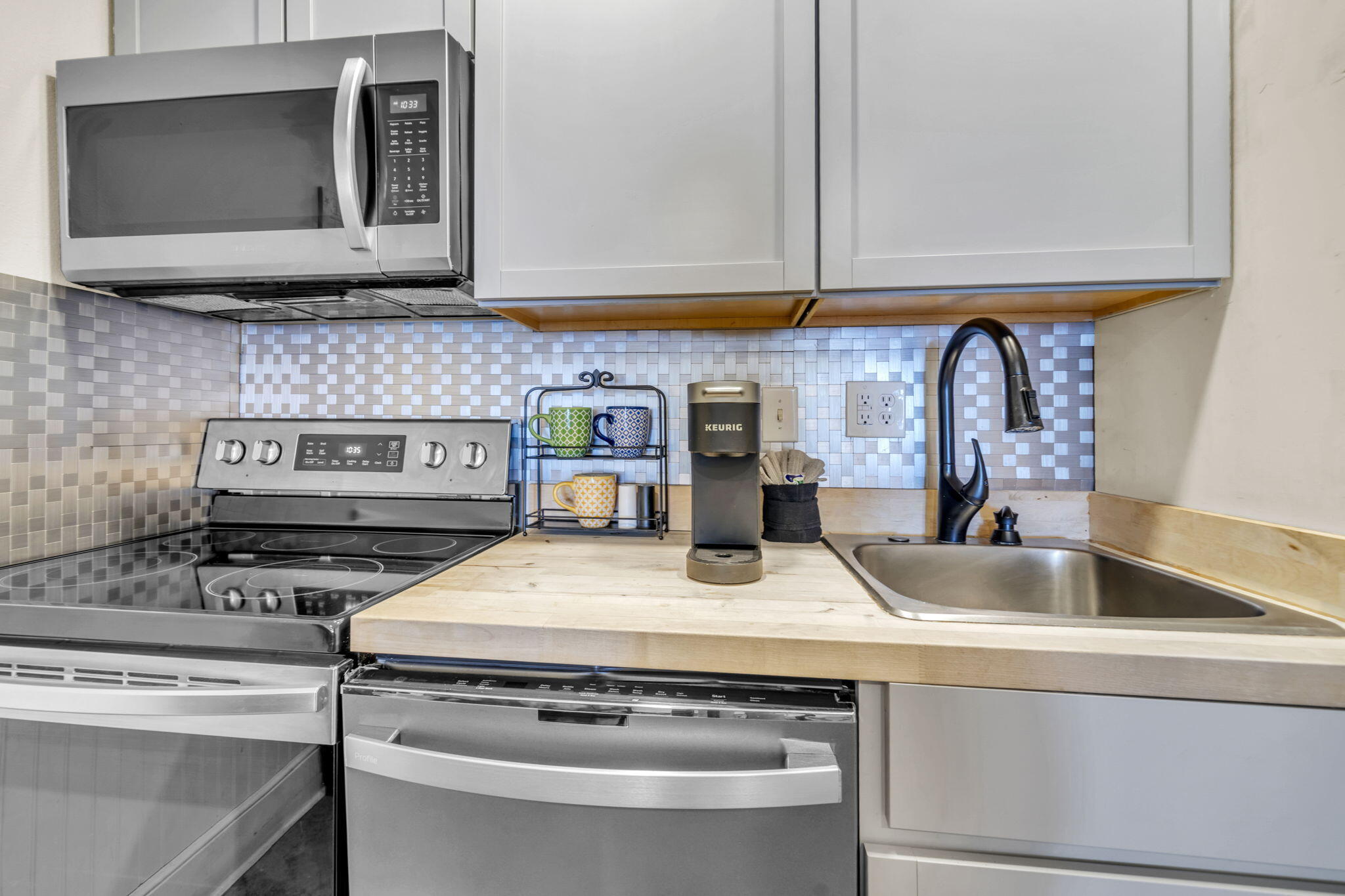 SUNCHASE T/H - Residential