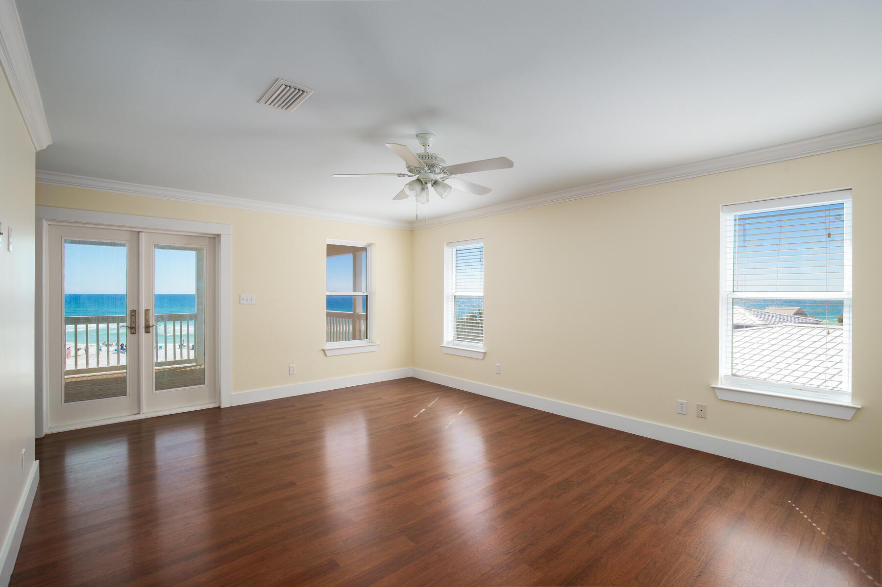 GRAYTON BEACH - Residential