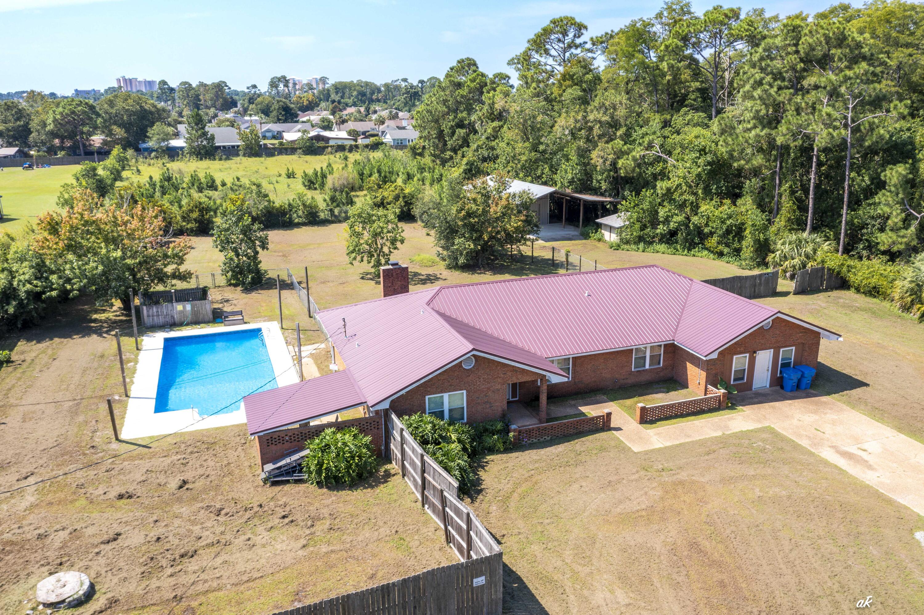 THOMAS DRIVE PARK UNIT 2 - Residential