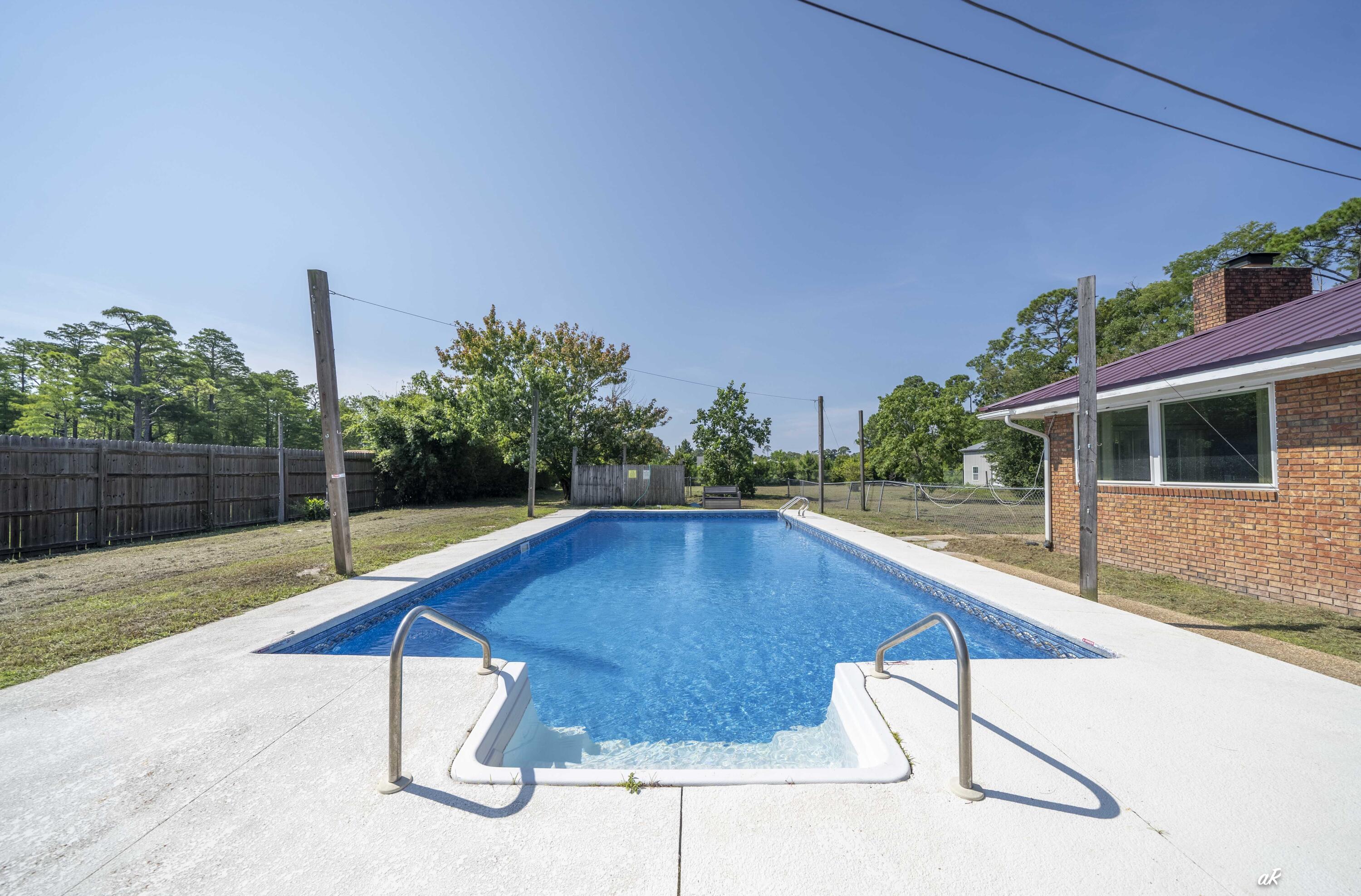 THOMAS DRIVE PARK UNIT 2 - Residential