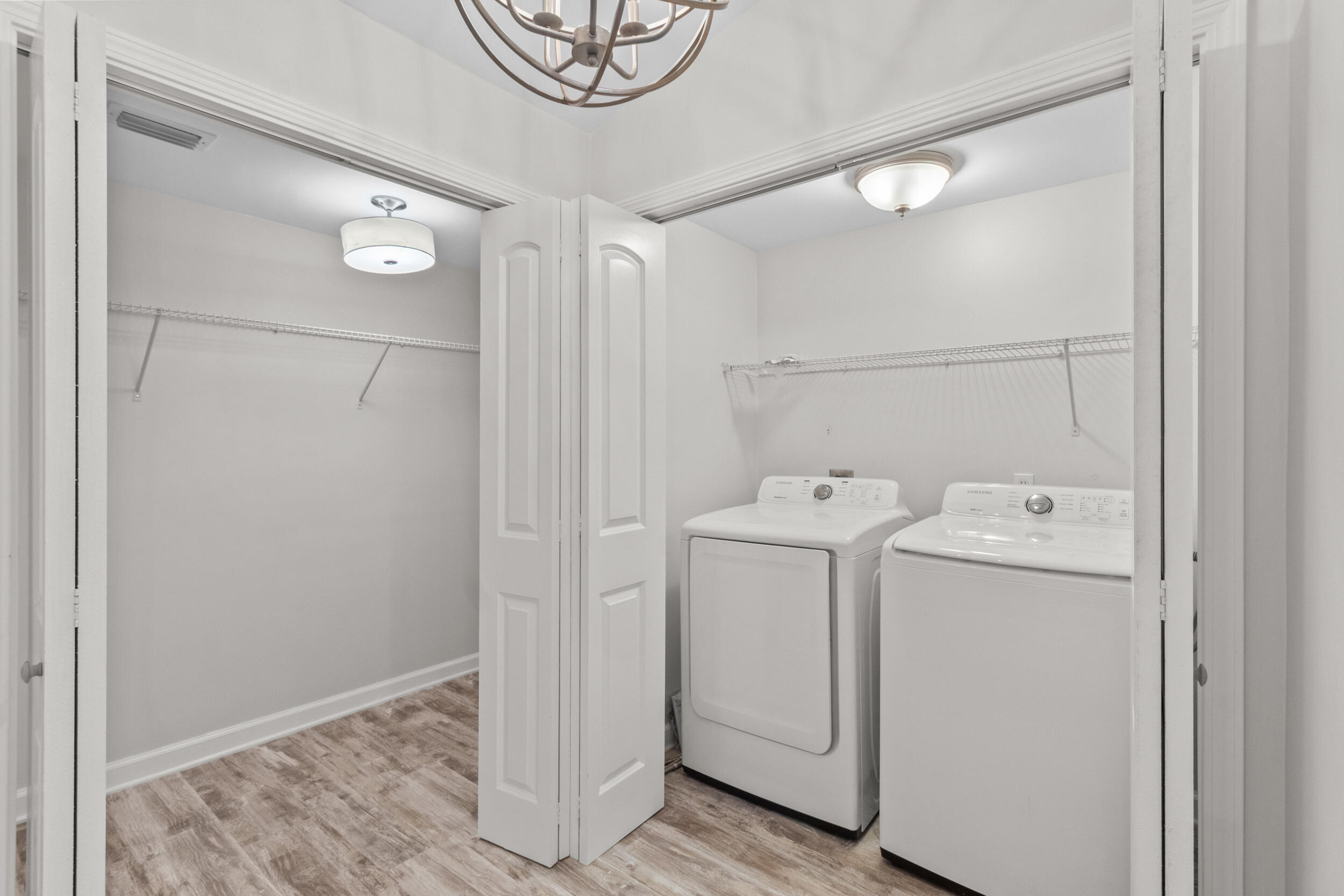 Bunkers Cove/Sudduths 4th Add - Residential Lease