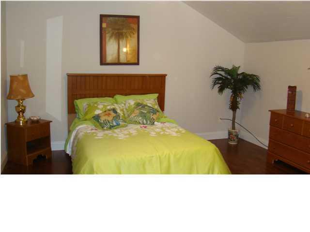 EMERALD POINTE PLAT 1 - Residential Lease