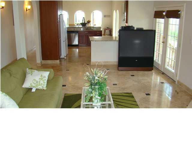 EMERALD POINTE PLAT 1 - Residential Lease