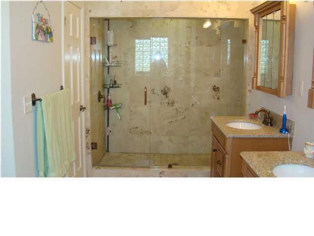 EMERALD POINTE PLAT 1 - Residential Lease