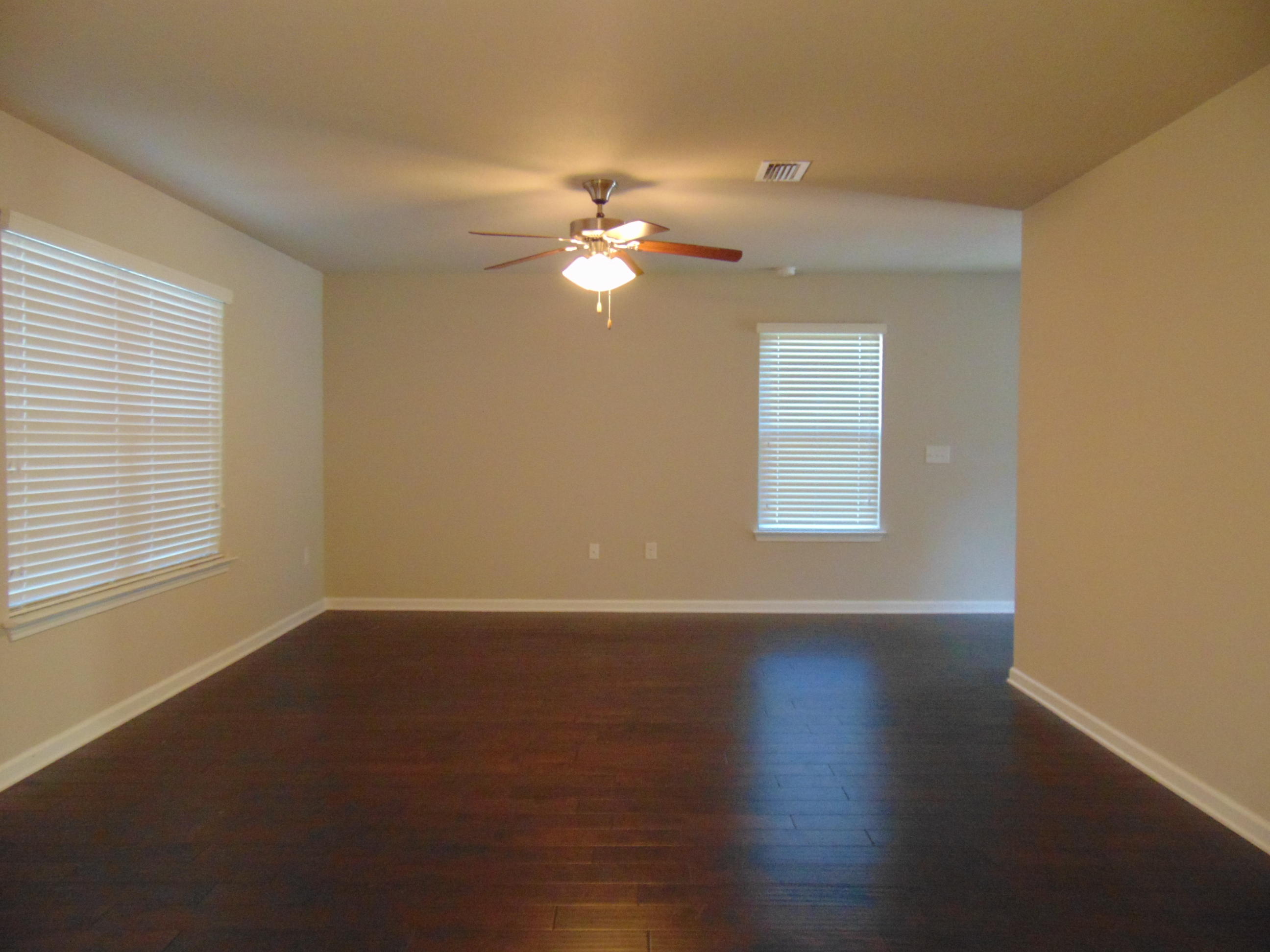 Harstvedt Plantation - Residential Lease