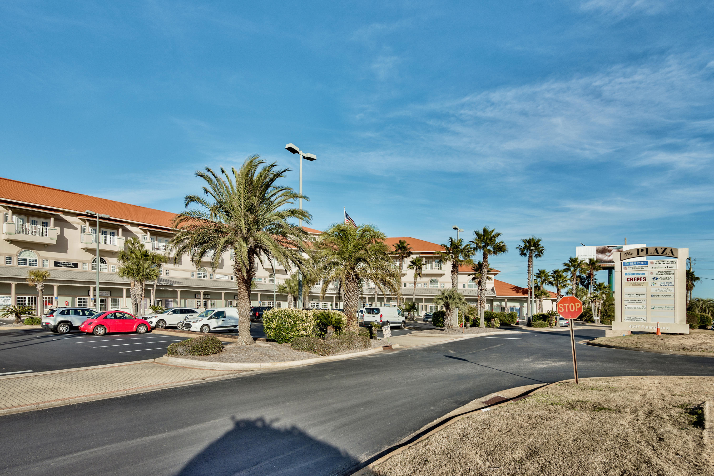 PLAZA THE - Residential Lease