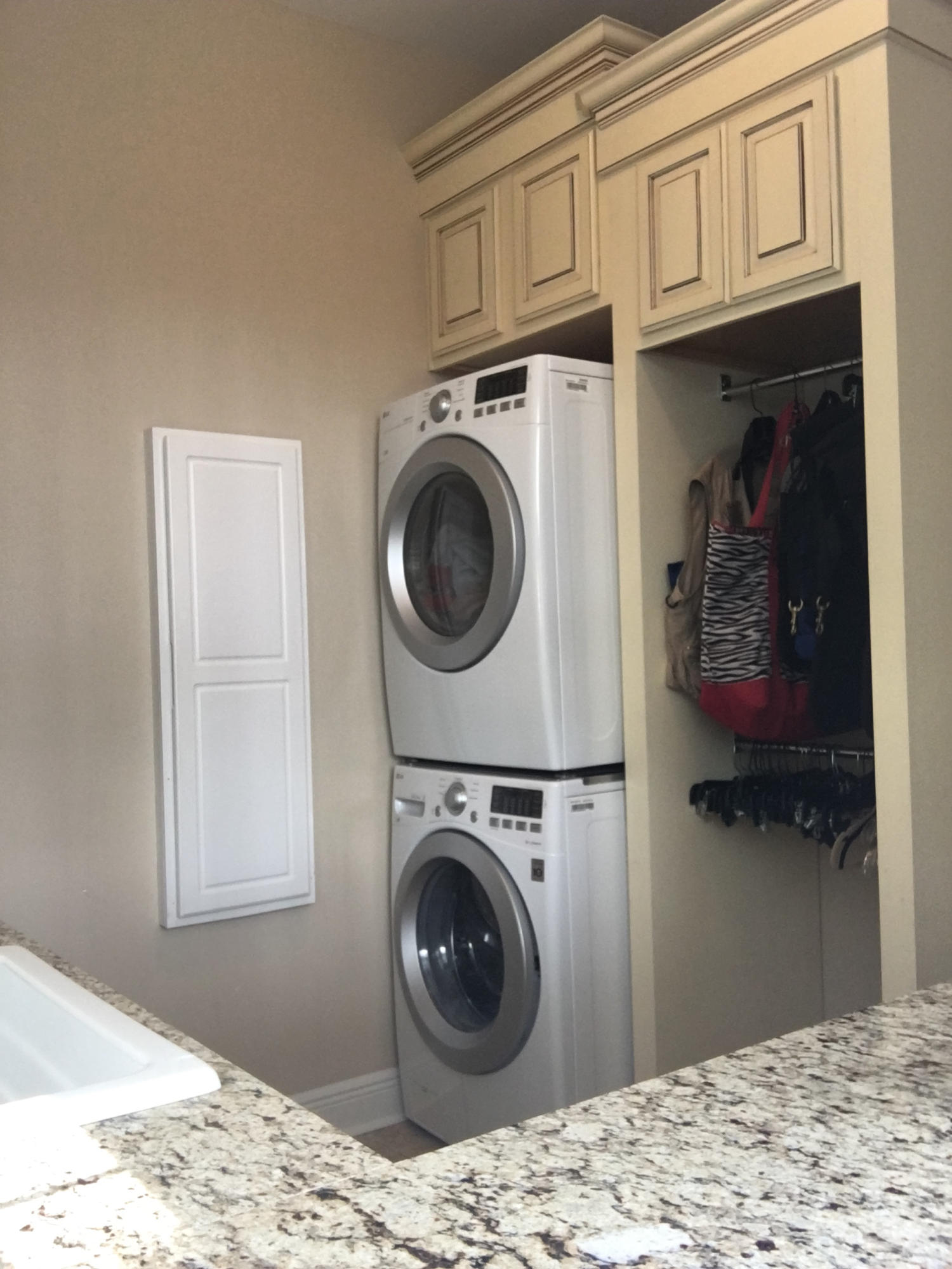 BAHIA VISTA - Residential Lease