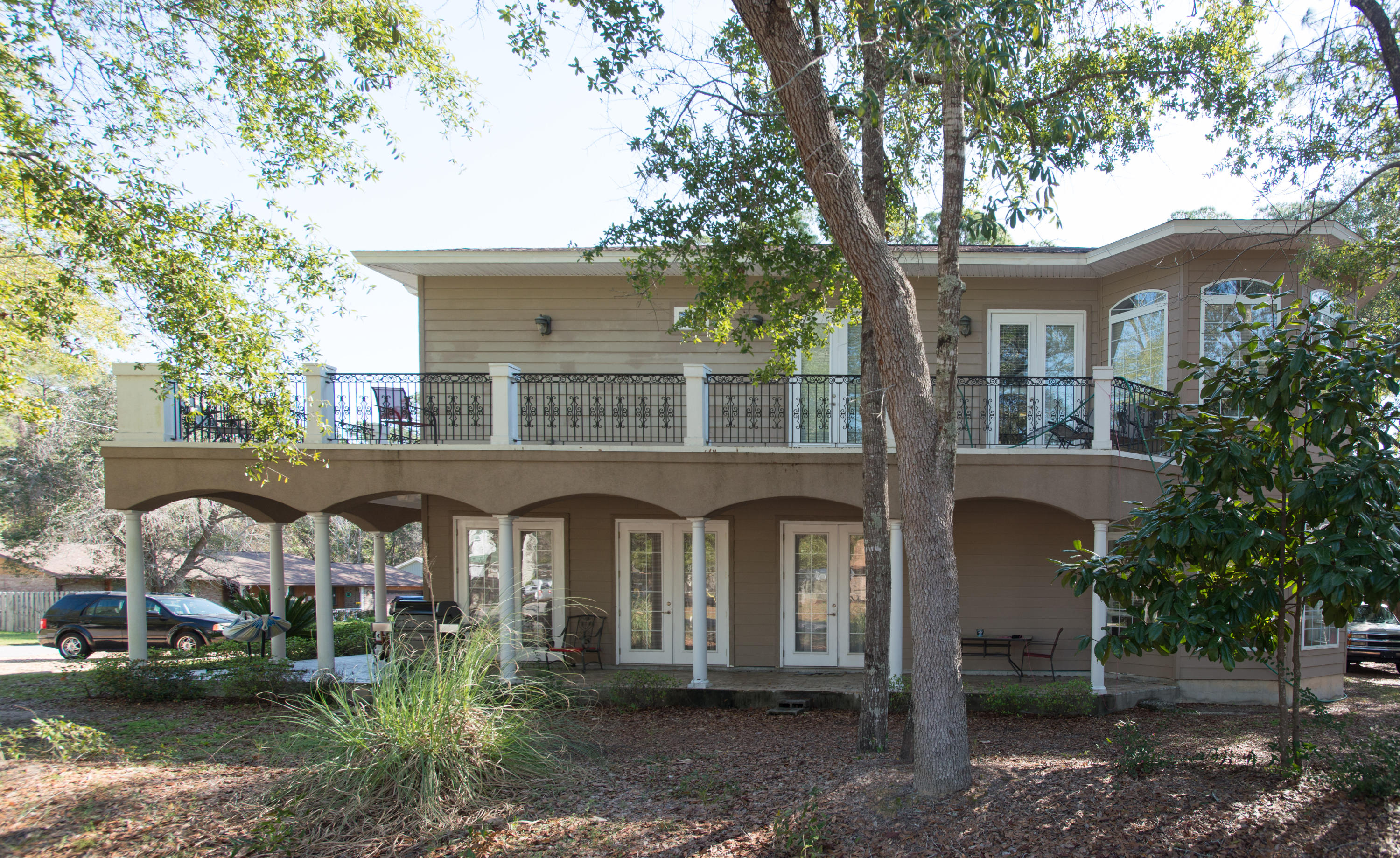 BAHIA VISTA - Residential Lease