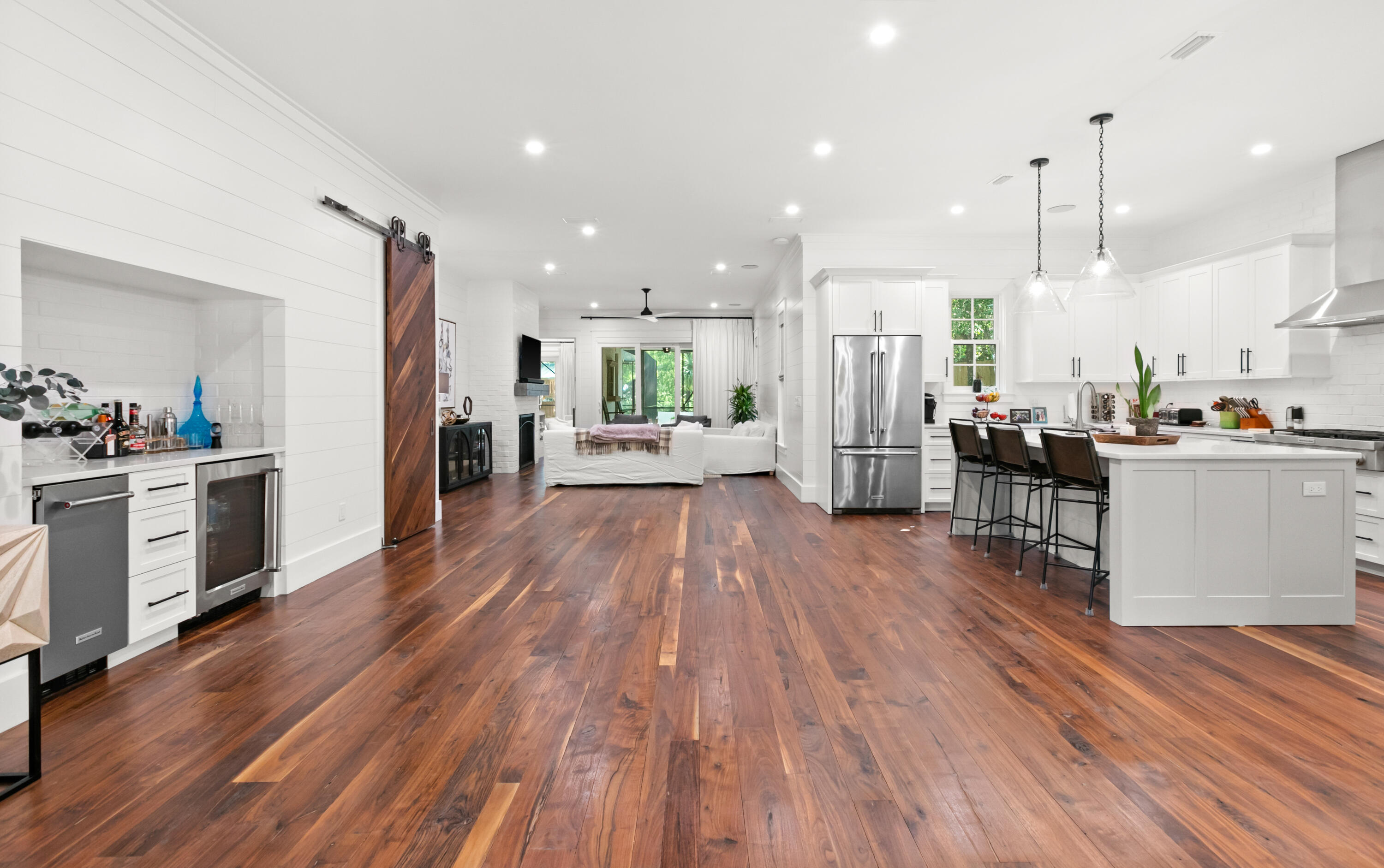 DAUGHETTES AMENDED - Residential