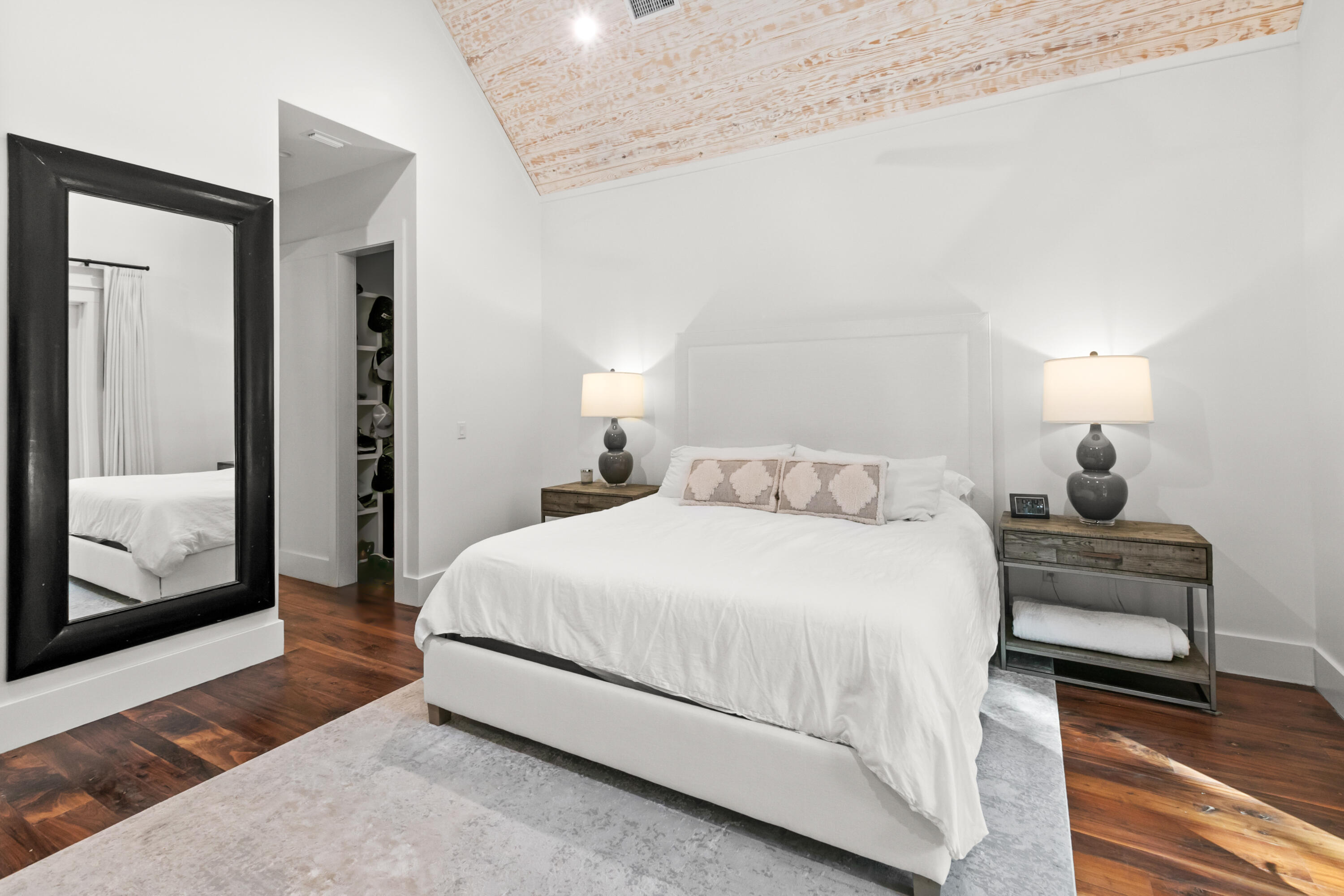 DAUGHETTES AMENDED - Residential