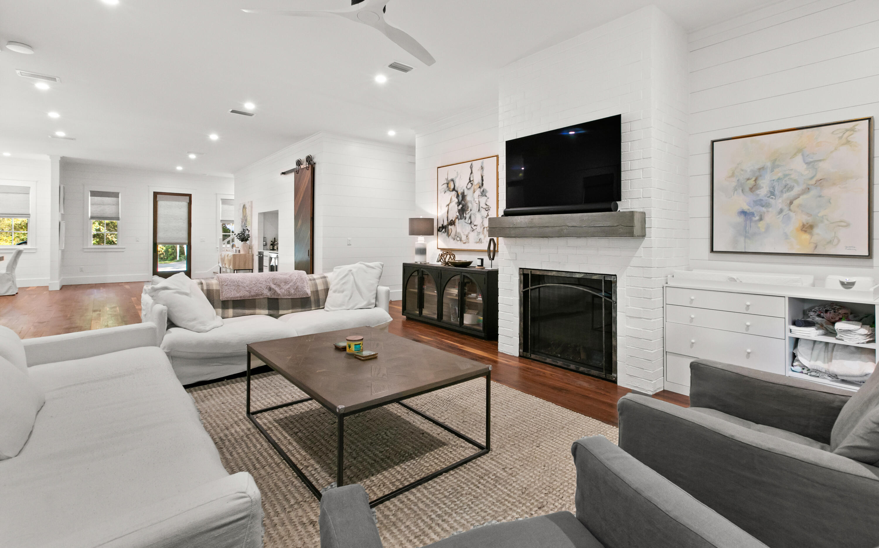 DAUGHETTES AMENDED - Residential