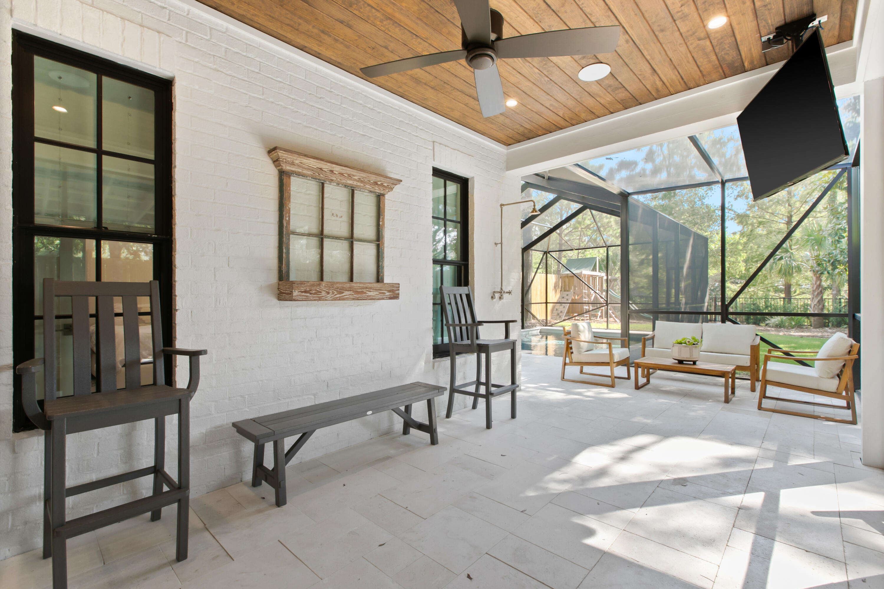 DAUGHETTES AMENDED - Residential
