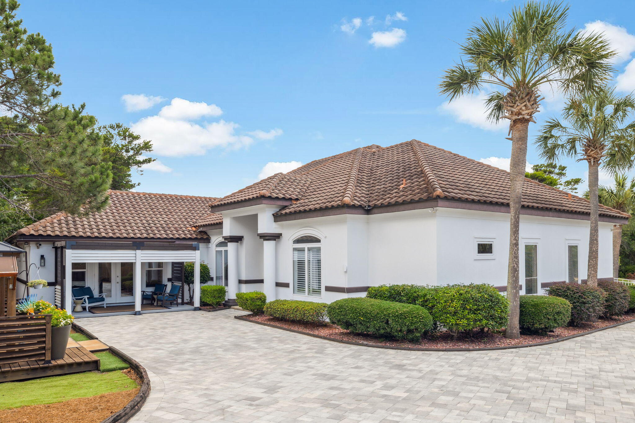 GULF PINES - Residential