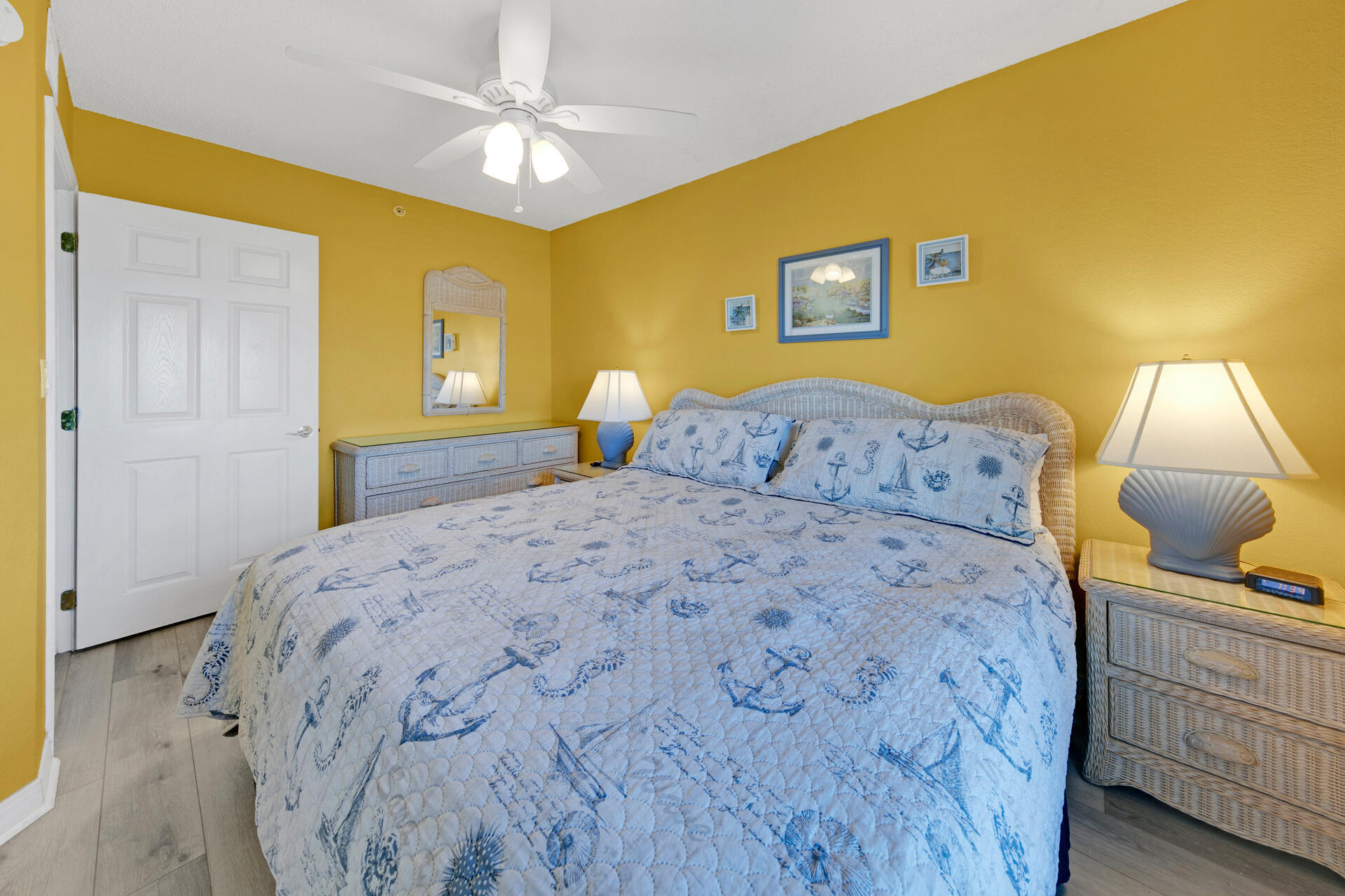 ISLANDER BEACH RESORT & CONDO - Residential