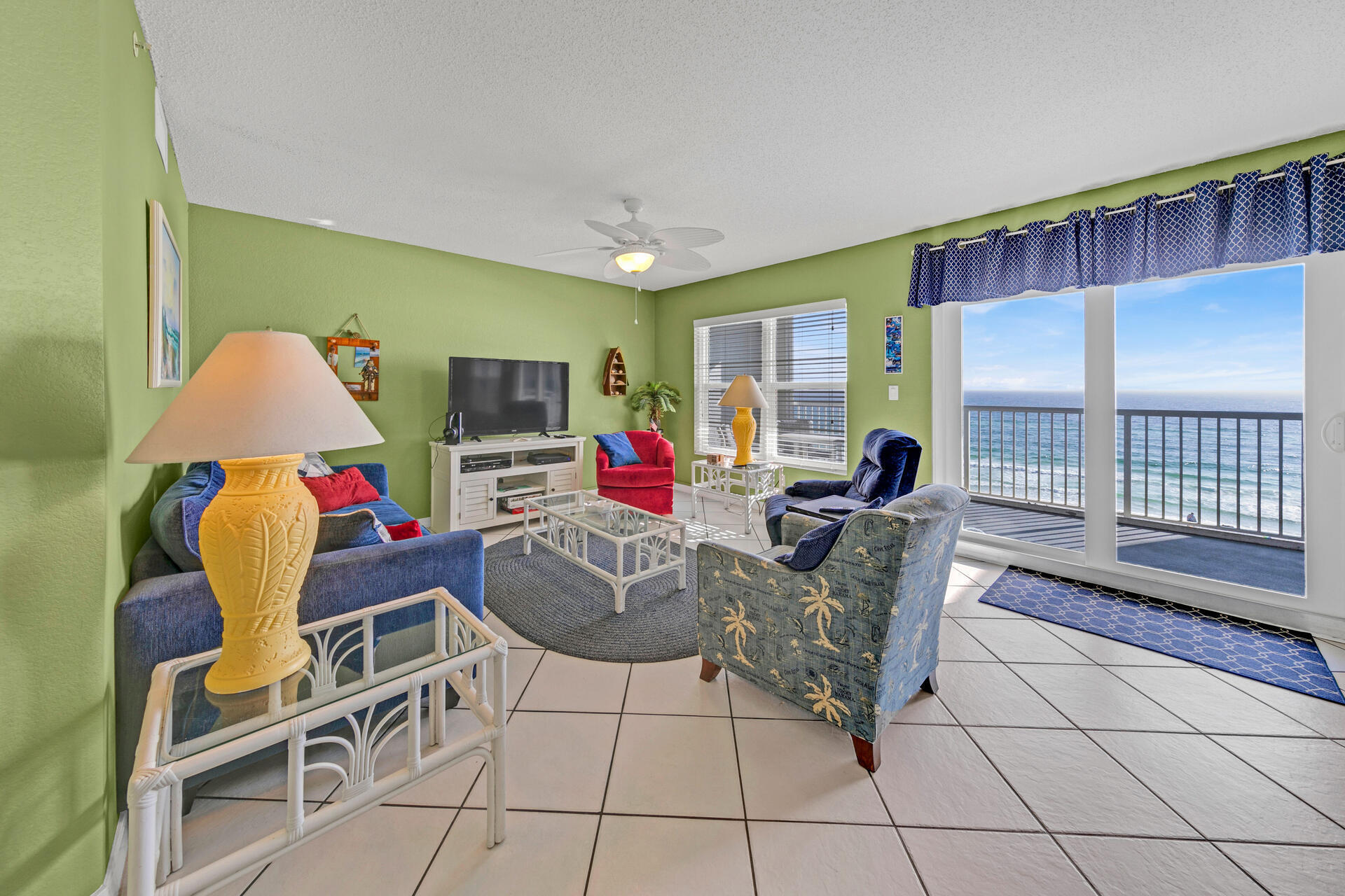 ISLANDER BEACH RESORT & CONDO - Residential