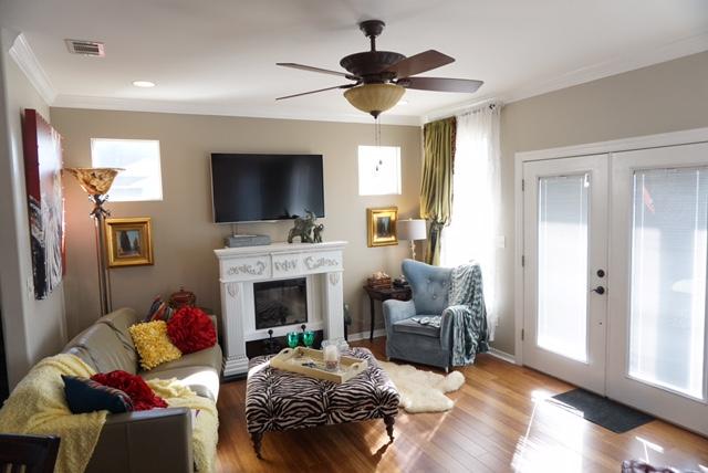 SHORTLINE LAKE ESTATES - Residential