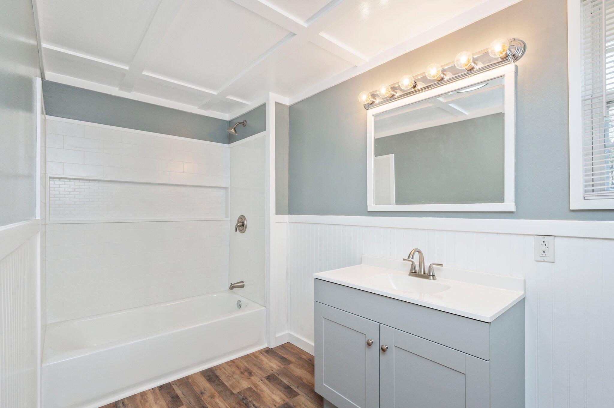METES & BOUNDS - Residential Lease