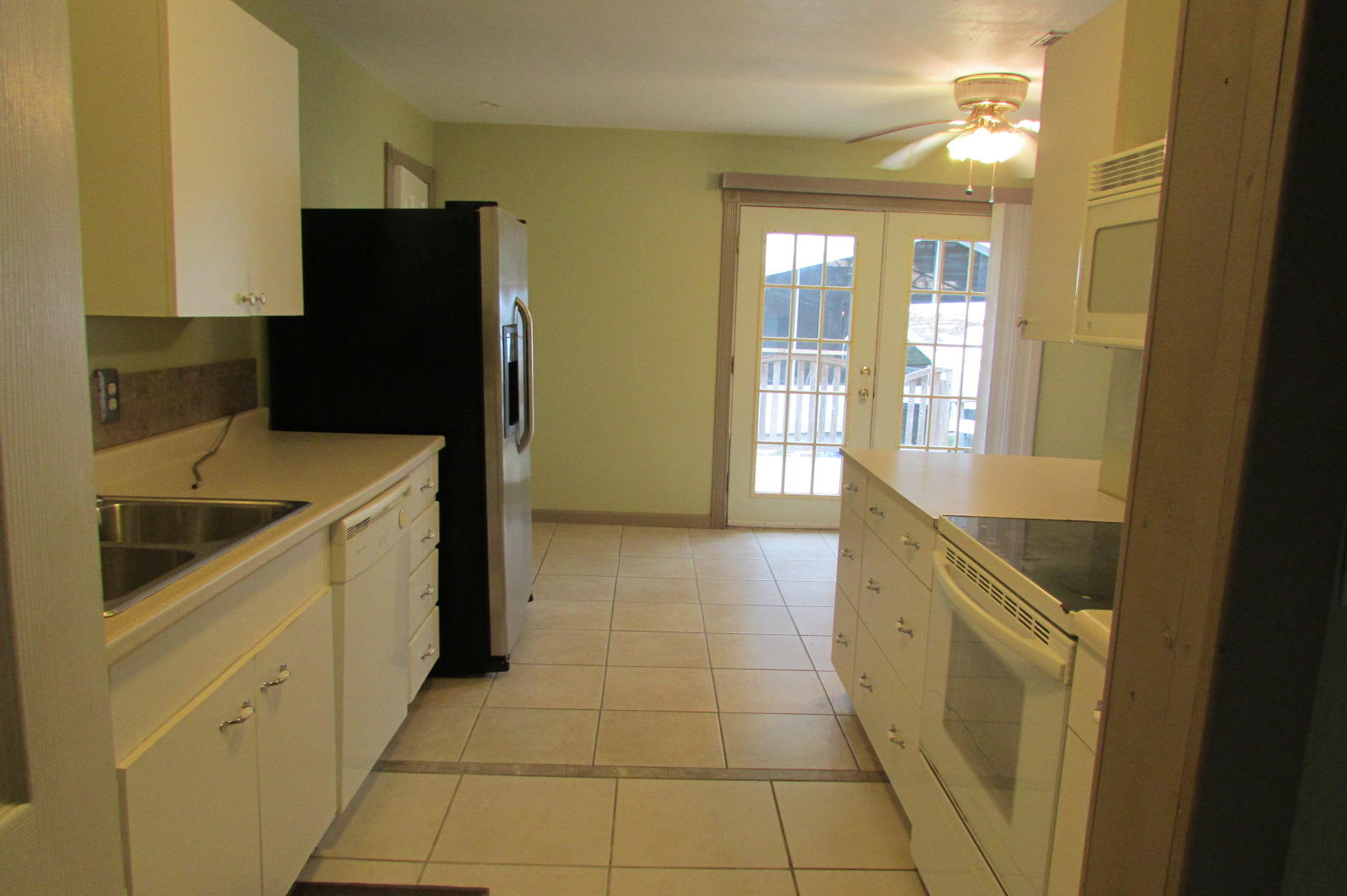 NORTH SUPERGROUP - Residential Lease