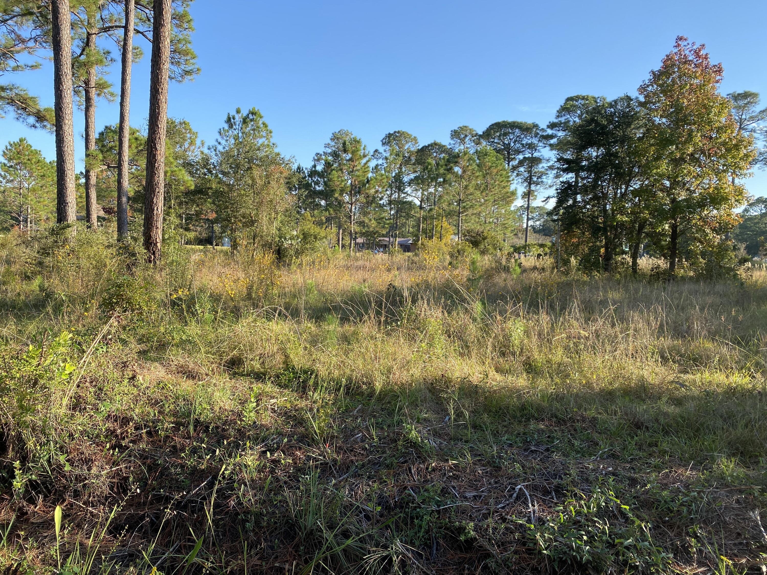 NO RECORDED SUBDIVISION - Land