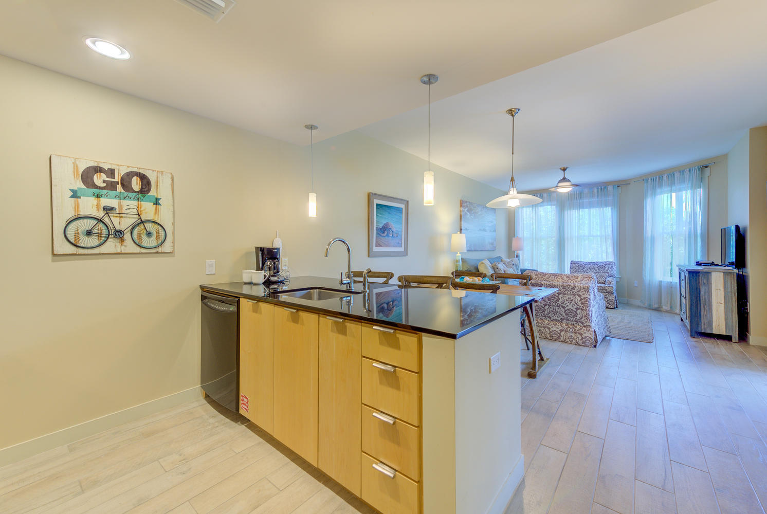 BAHIA CONDO - Residential