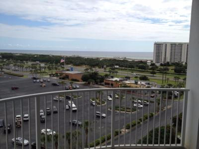 PALMS CONDO - Residential Lease
