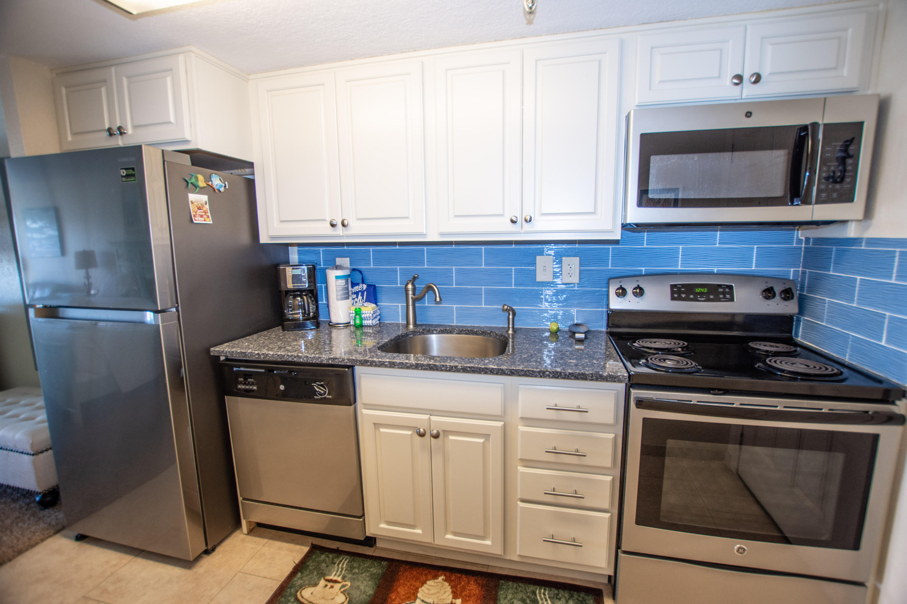 ISLANDER BEACH RESORT CONDO - Residential