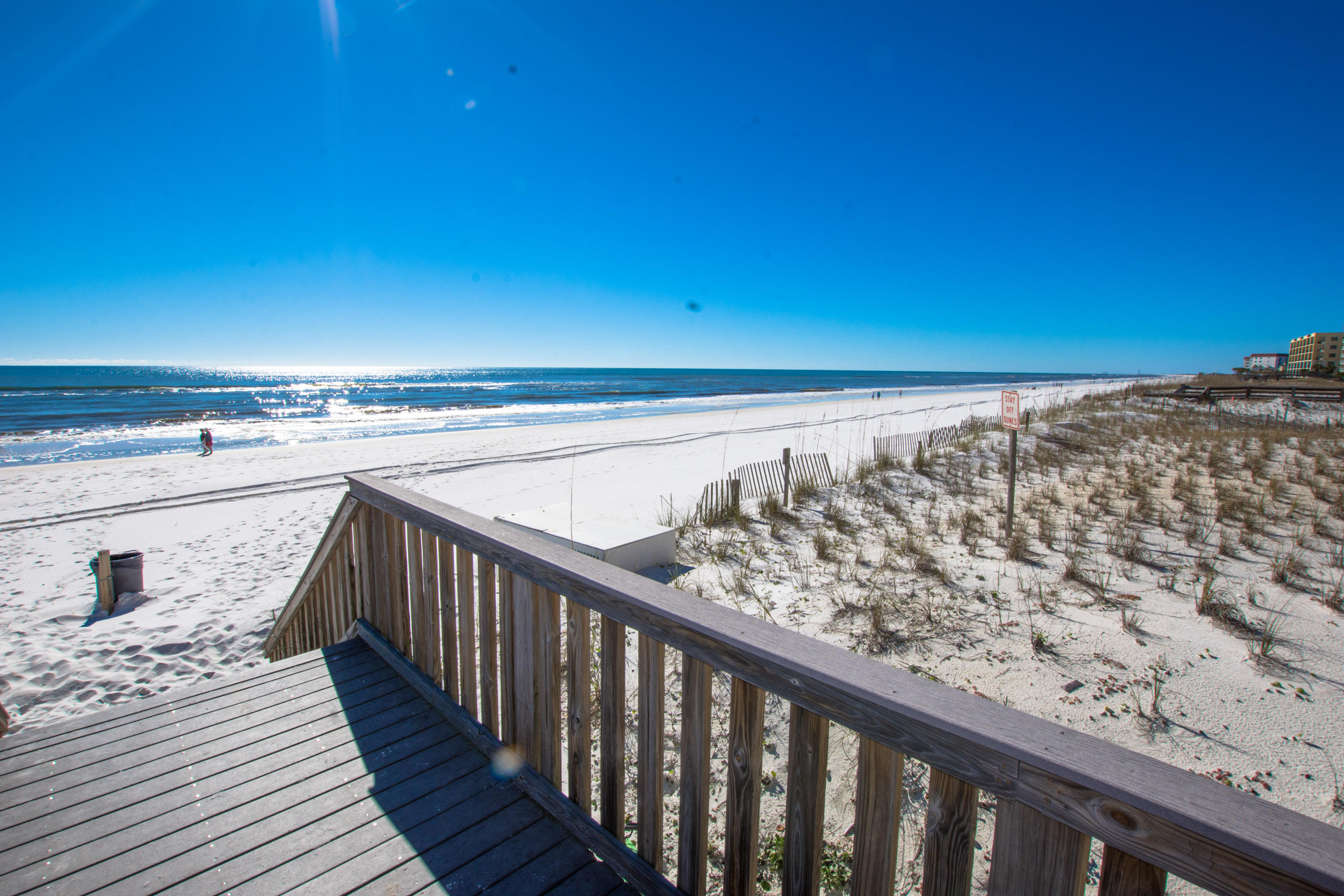 ISLANDER BEACH RESORT CONDO - Residential