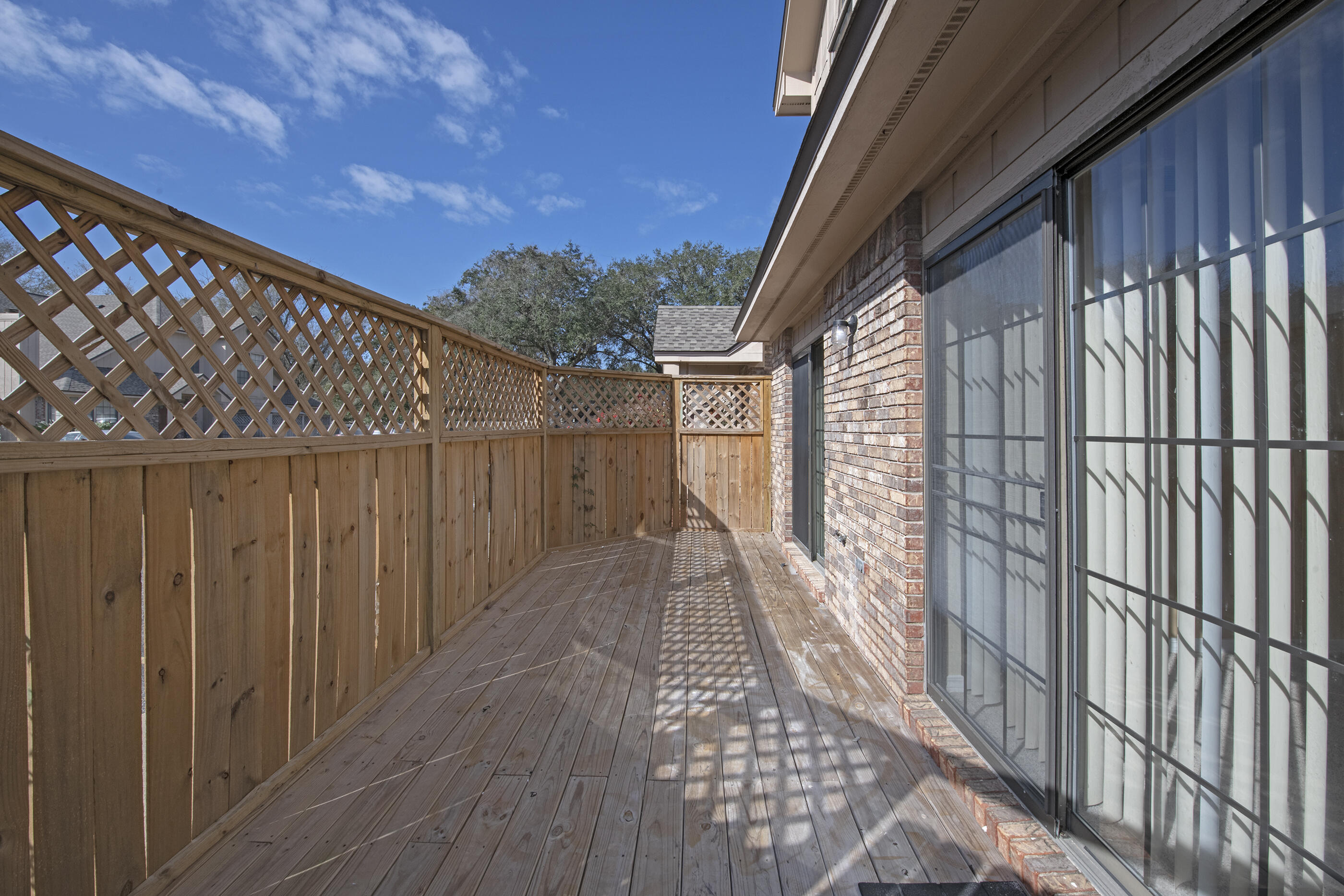 CROSSWINDS LANDING - Residential Lease
