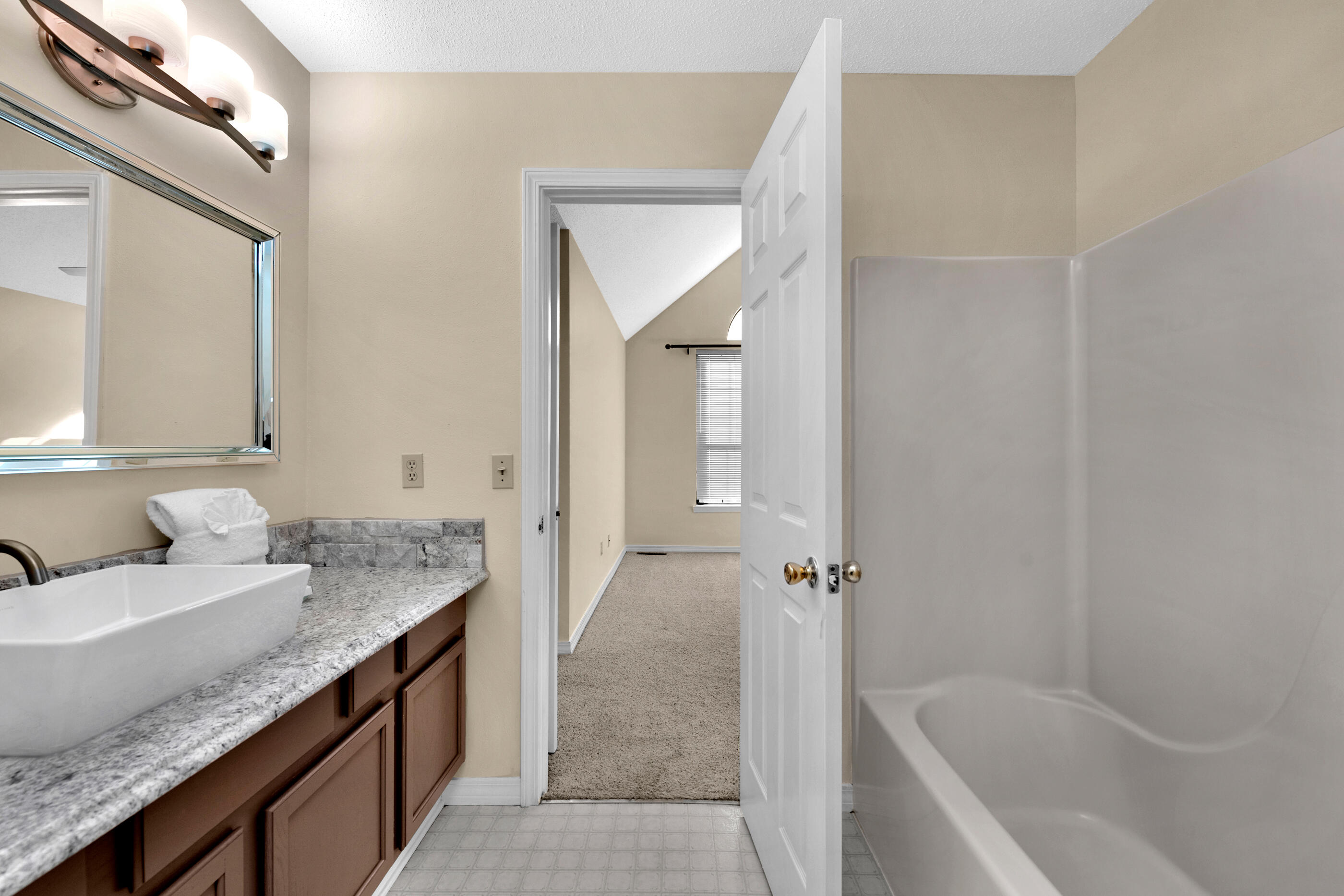 CROSSWINDS LANDING - Residential Lease