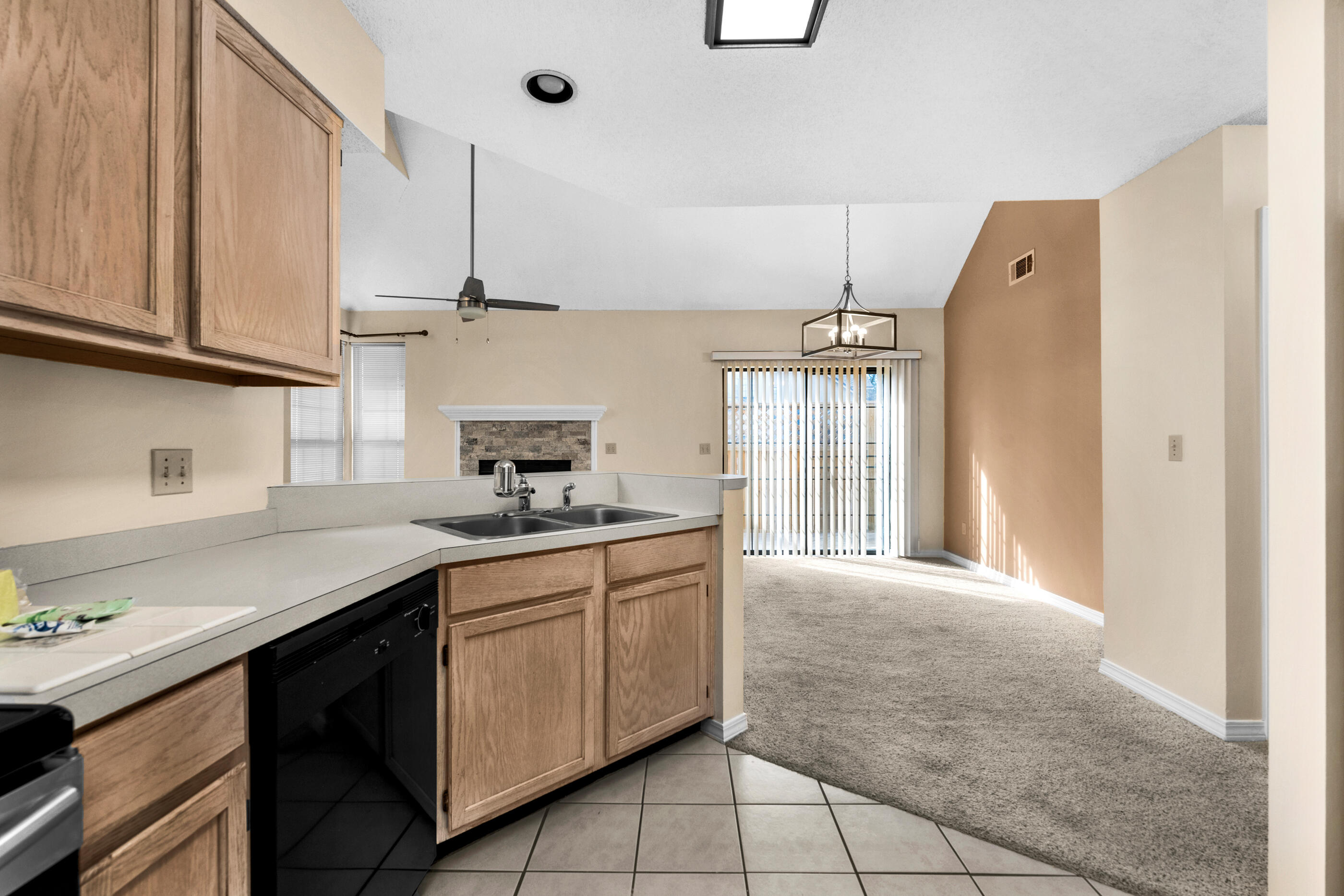 CROSSWINDS LANDING - Residential Lease