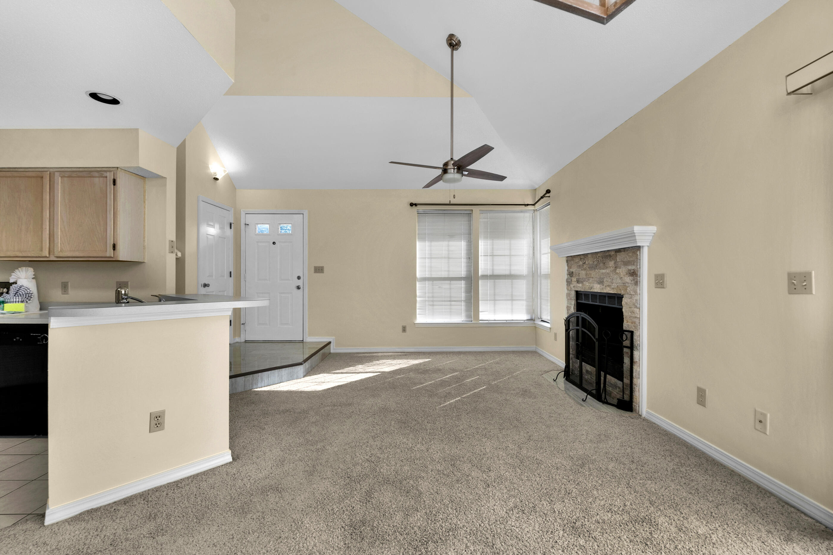 CROSSWINDS LANDING - Residential Lease