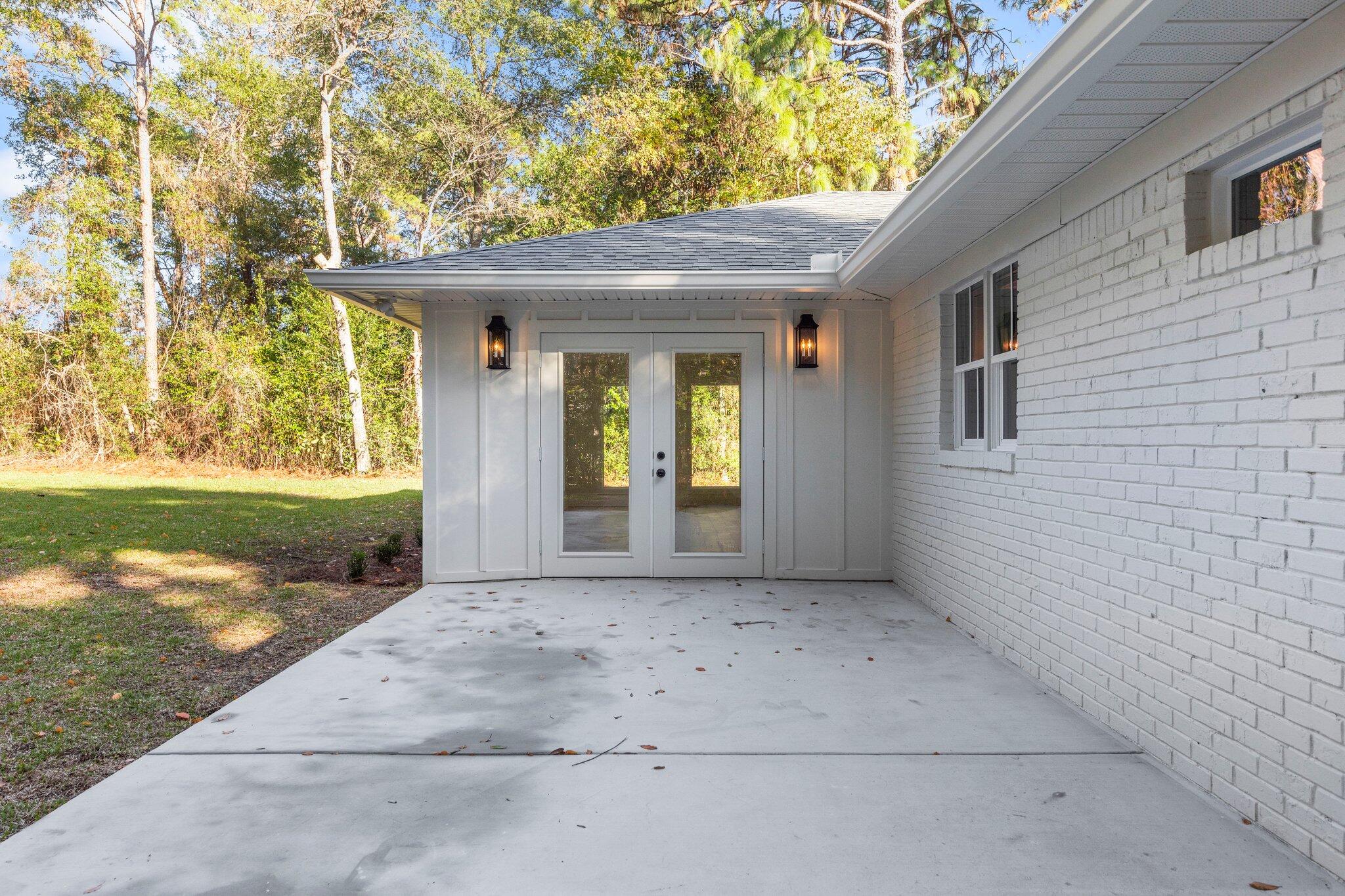 ROCKY BAYOU COUNTRY CLUB ESTATES 1 - Residential