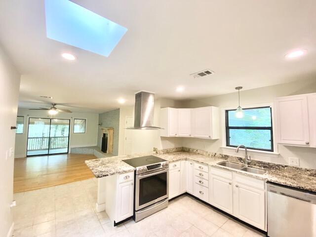 MINGER S/D - Residential Lease