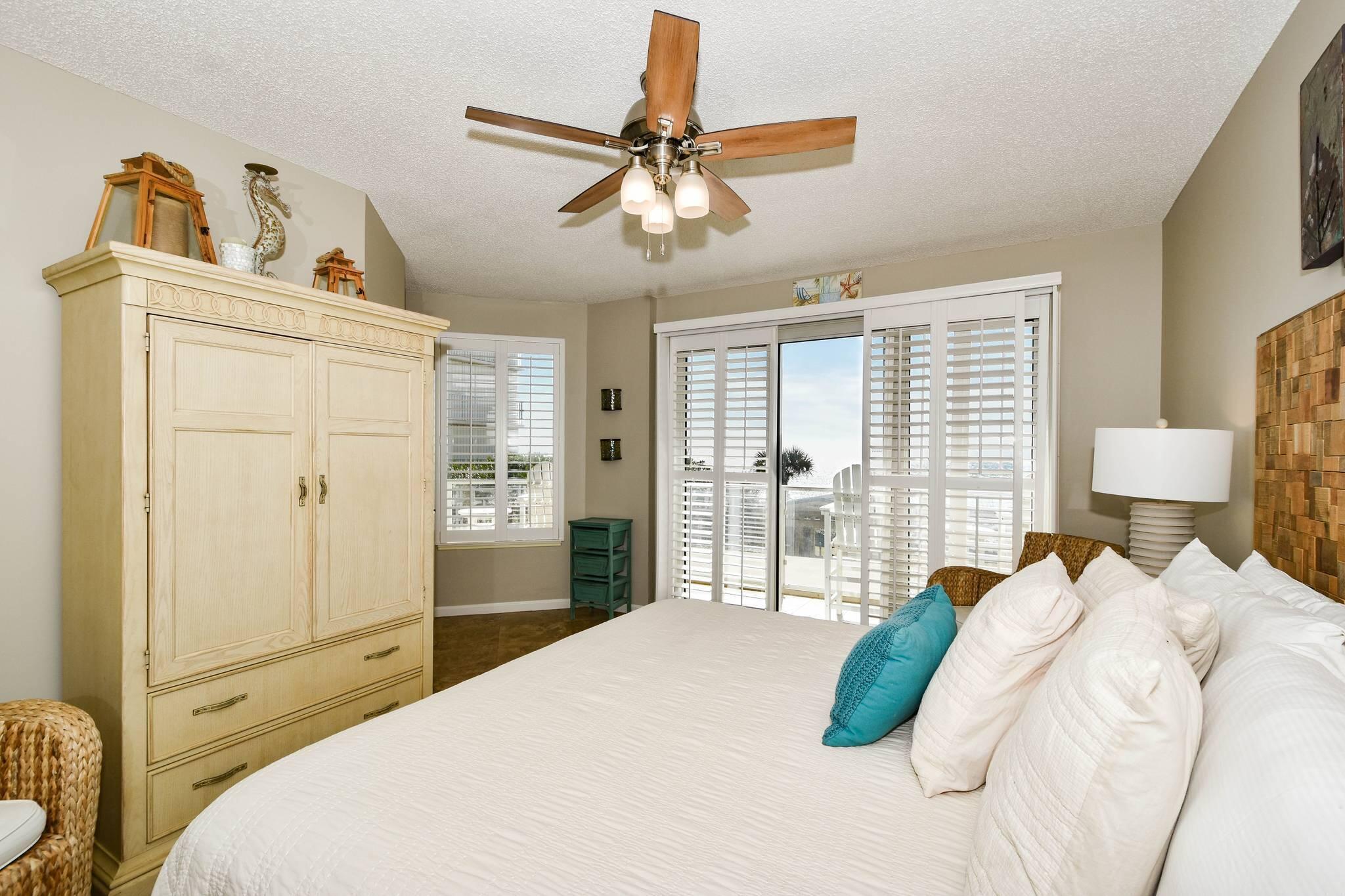STERLING SANDS CONDO - Residential
