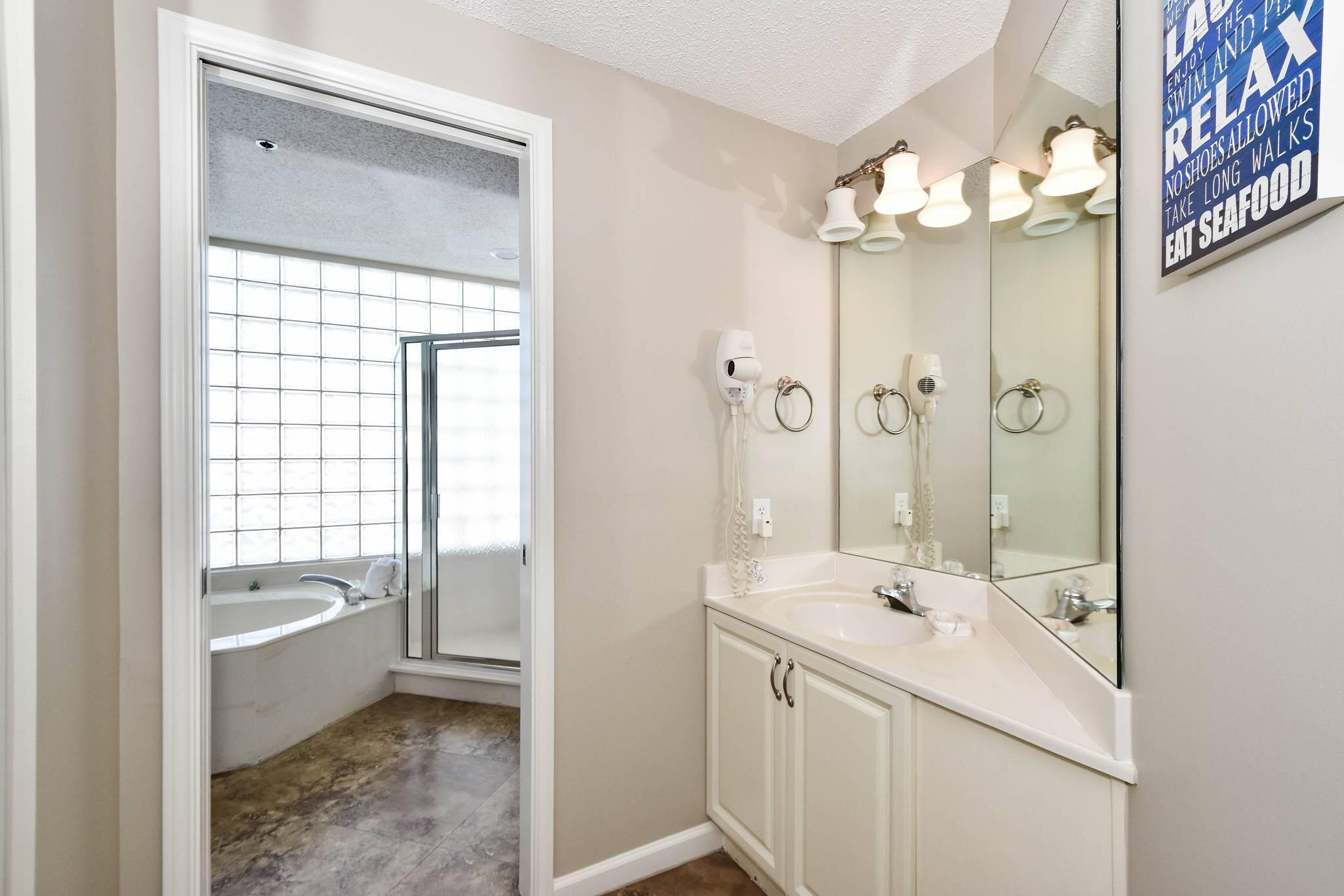 STERLING SANDS CONDO - Residential