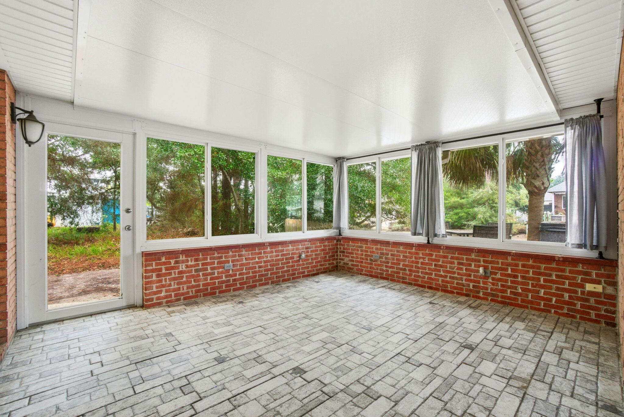 BAY RIDGE PARK - Residential