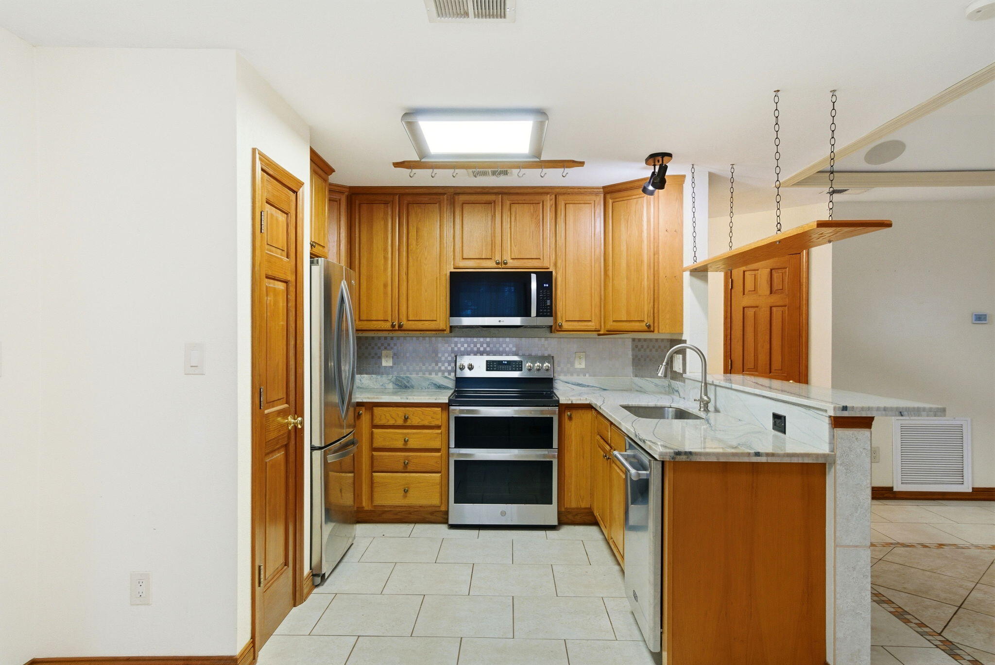 BAY RIDGE PARK - Residential
