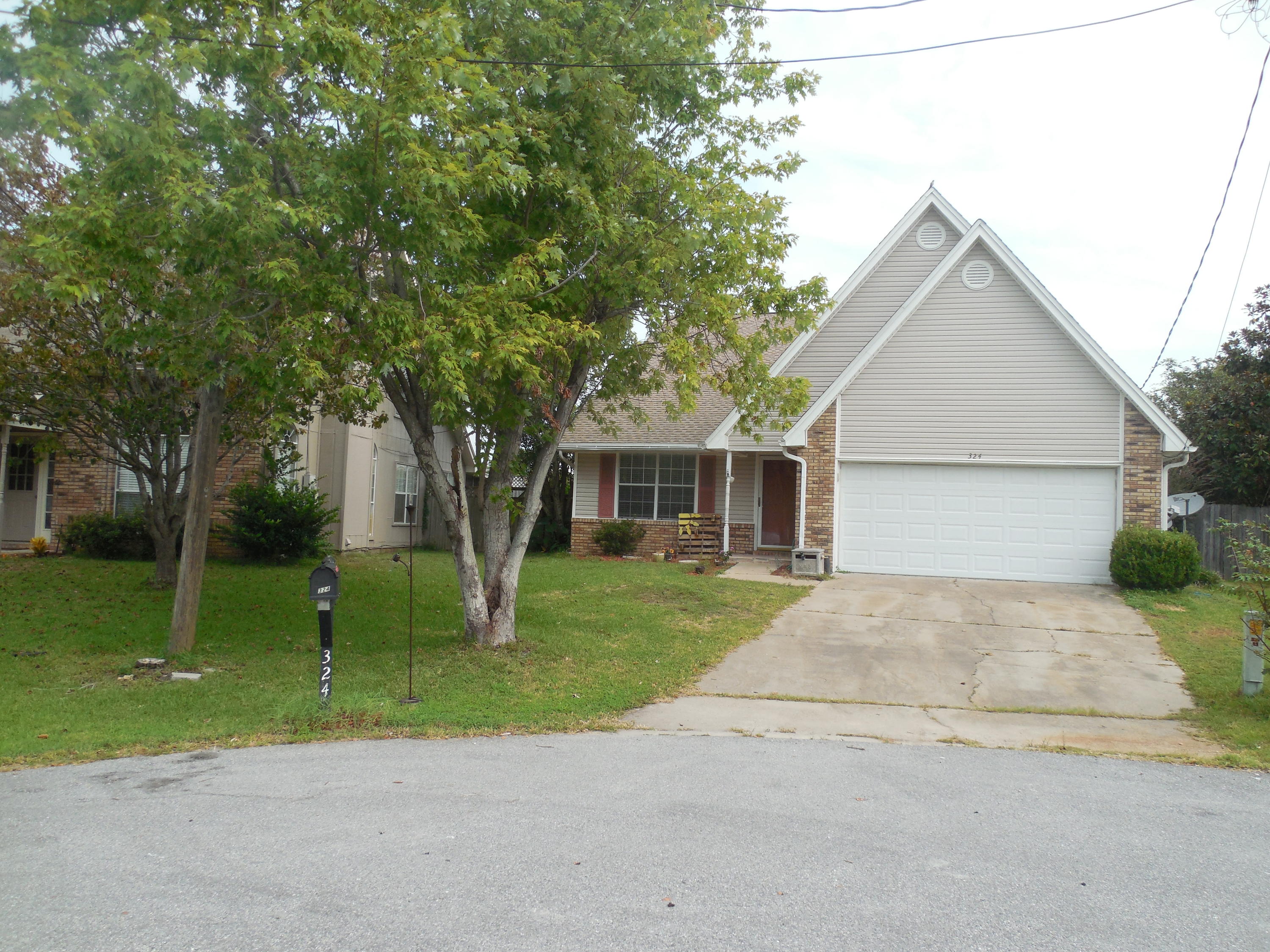 BROOKWOOD - Residential