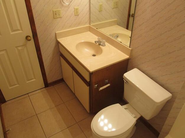 BLUEWATER BAY VILLAGE 1A - Residential Lease