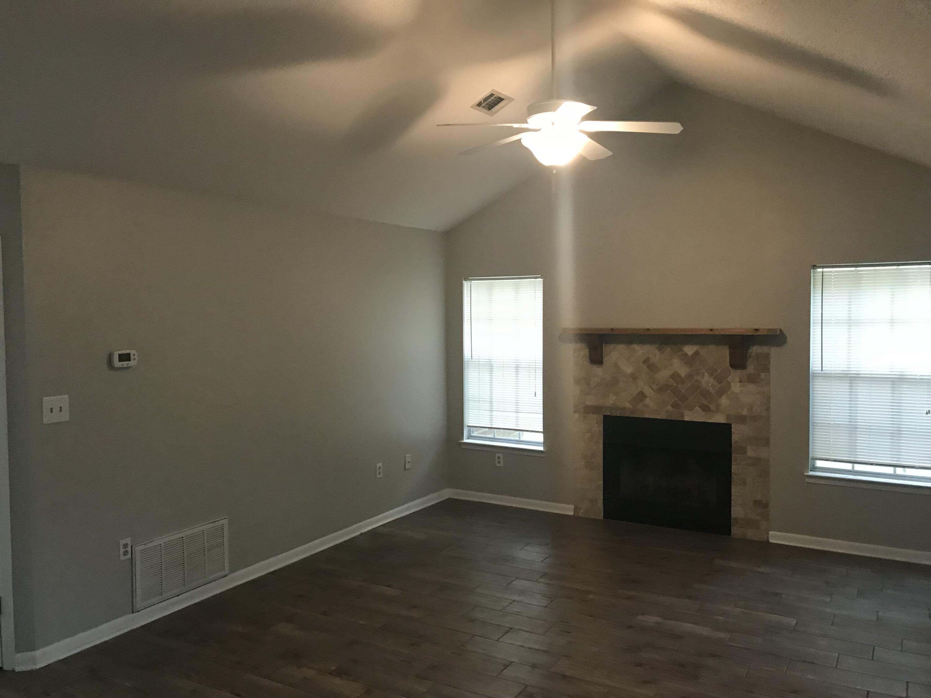 BLUEWATER BAY VILLAGE 1A - Residential Lease