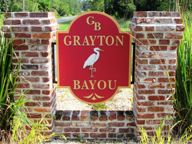 GRAYTON BAYOU - Land