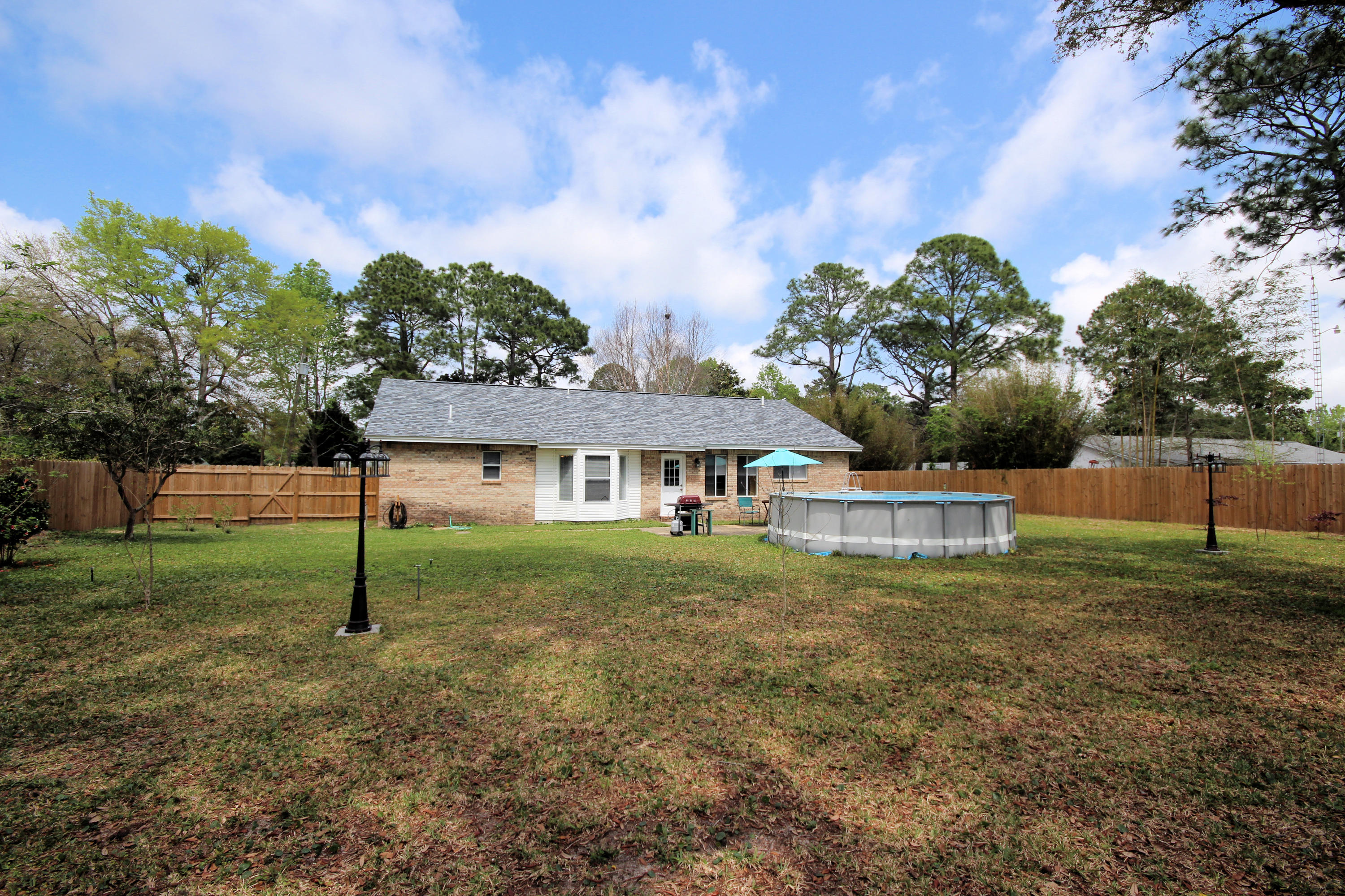 BAYOU POQUITO - Residential