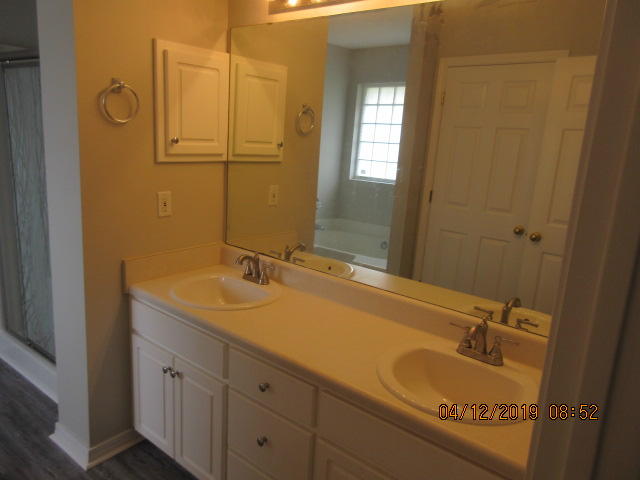 HAMPTON RIDGE ESTATES - Residential Lease