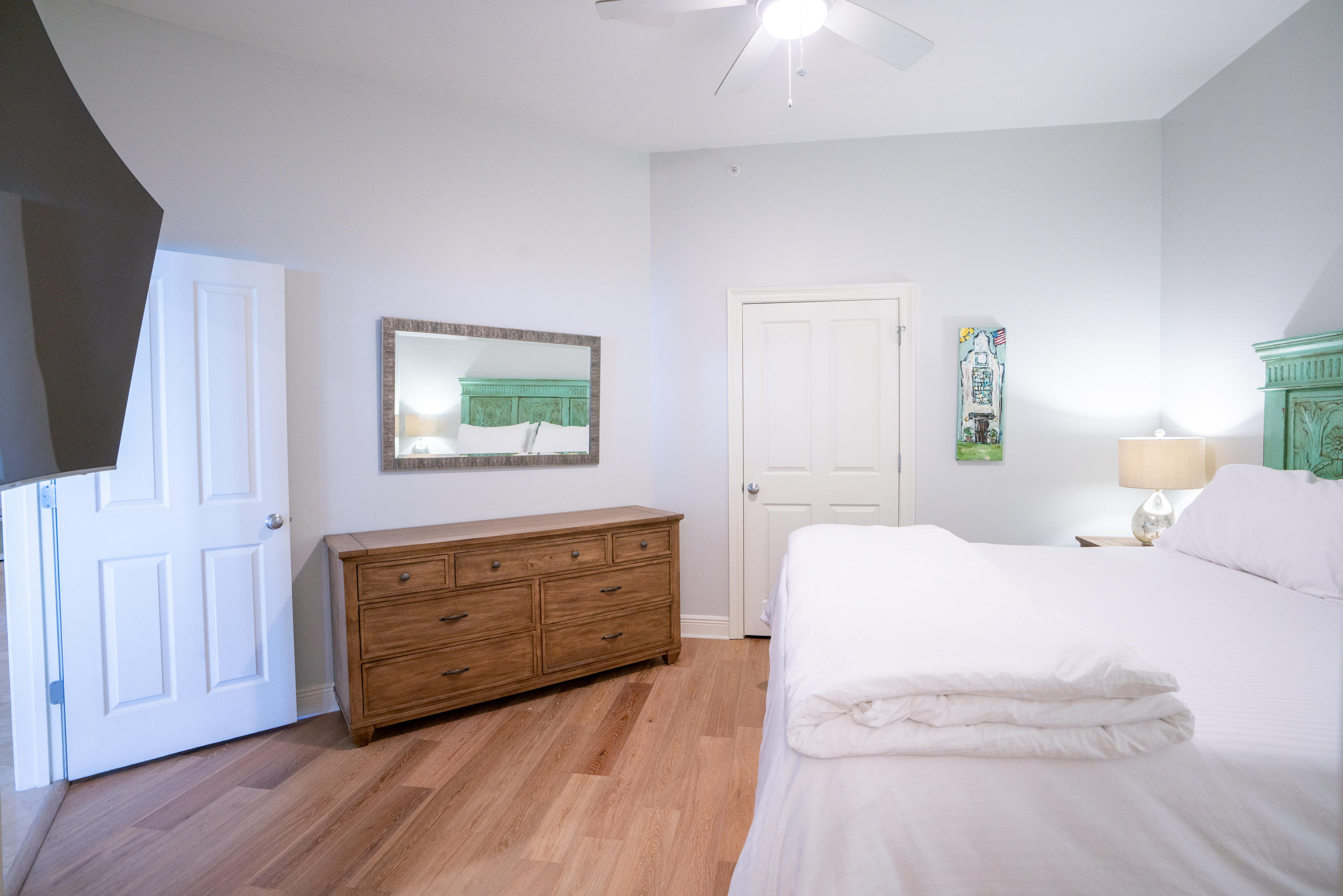LEGACY THE - Residential