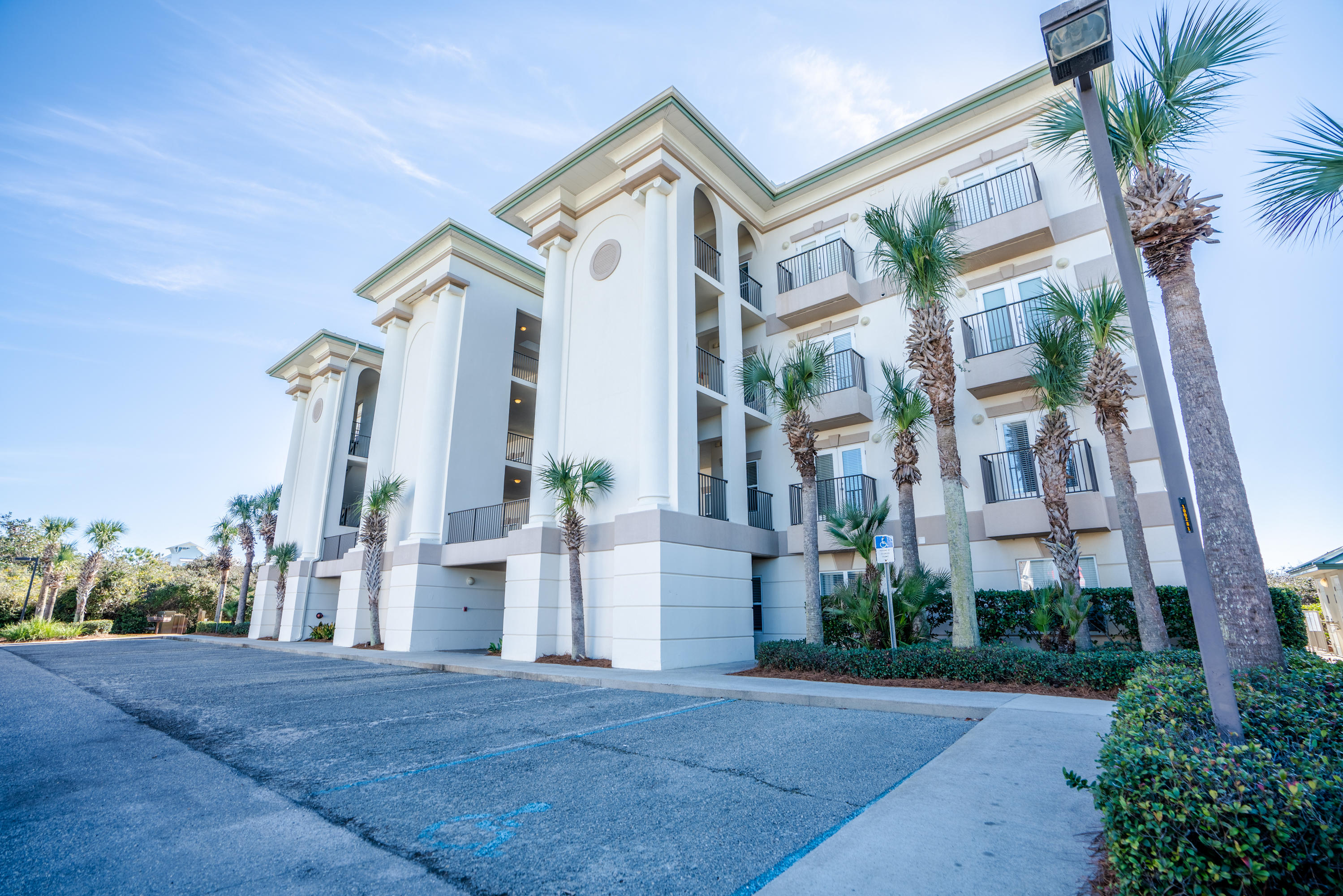 LEGACY THE - Residential