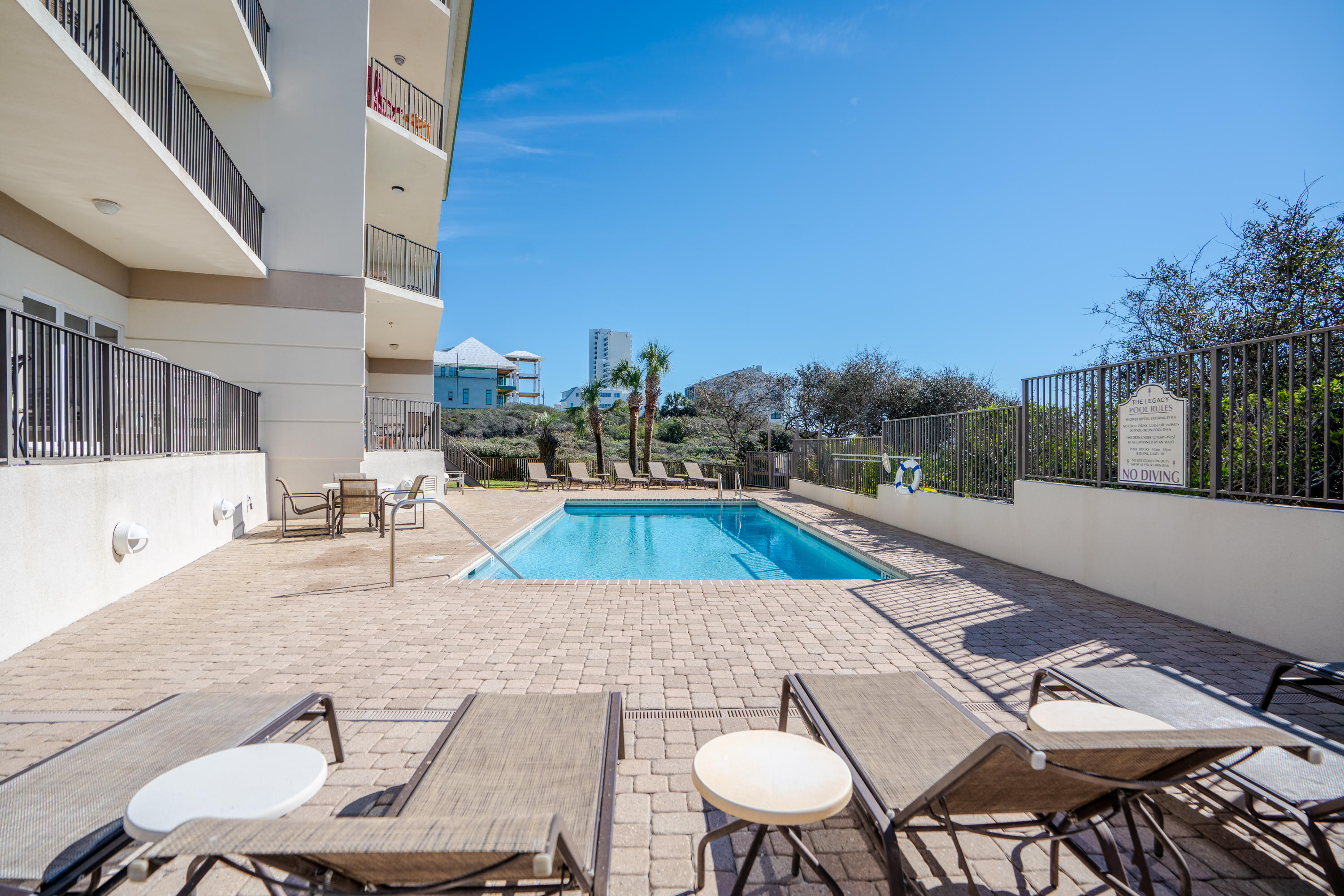 LEGACY THE - Residential