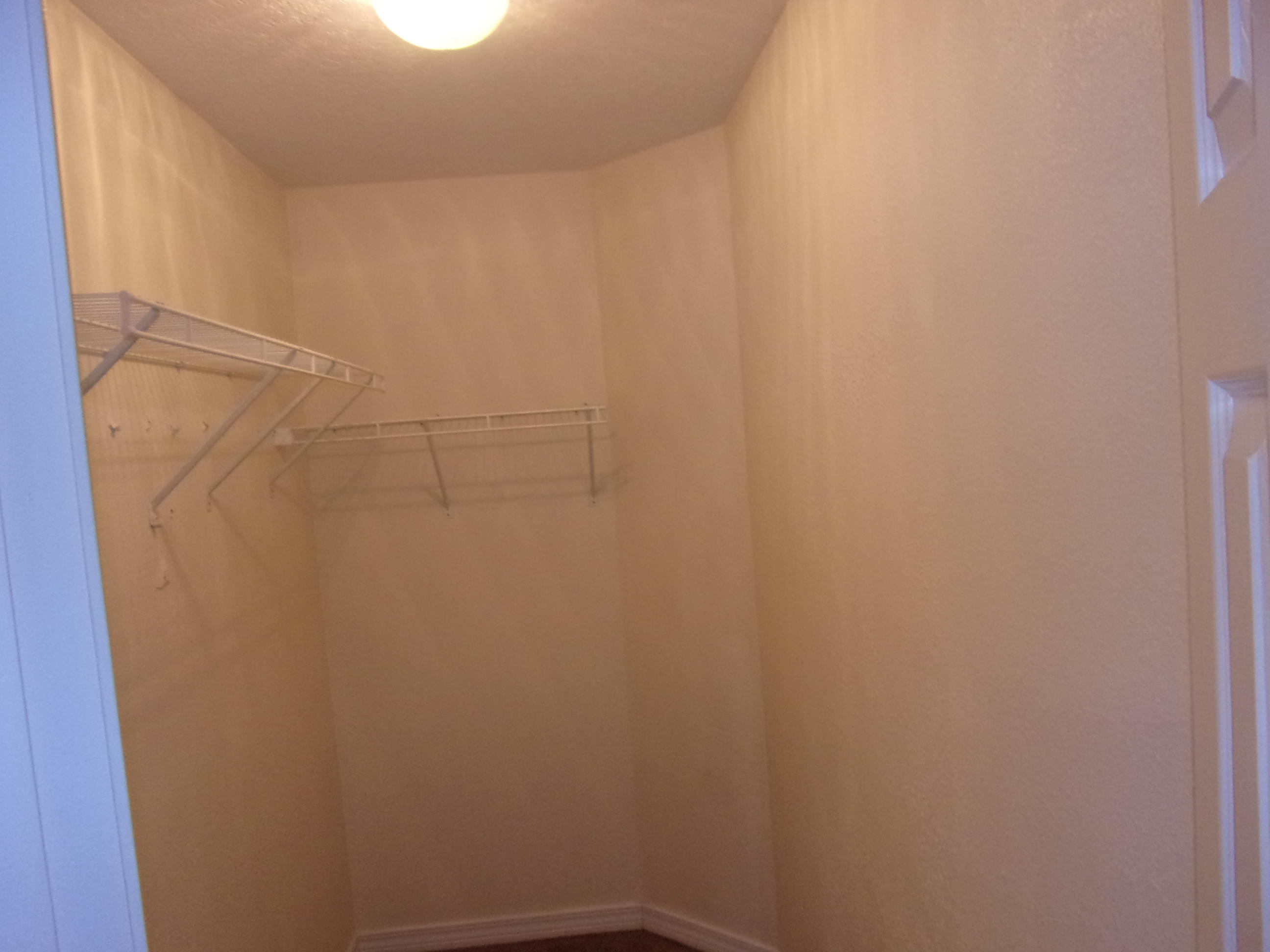BAY RIDGE PARK 2ND ADDN - Residential Lease