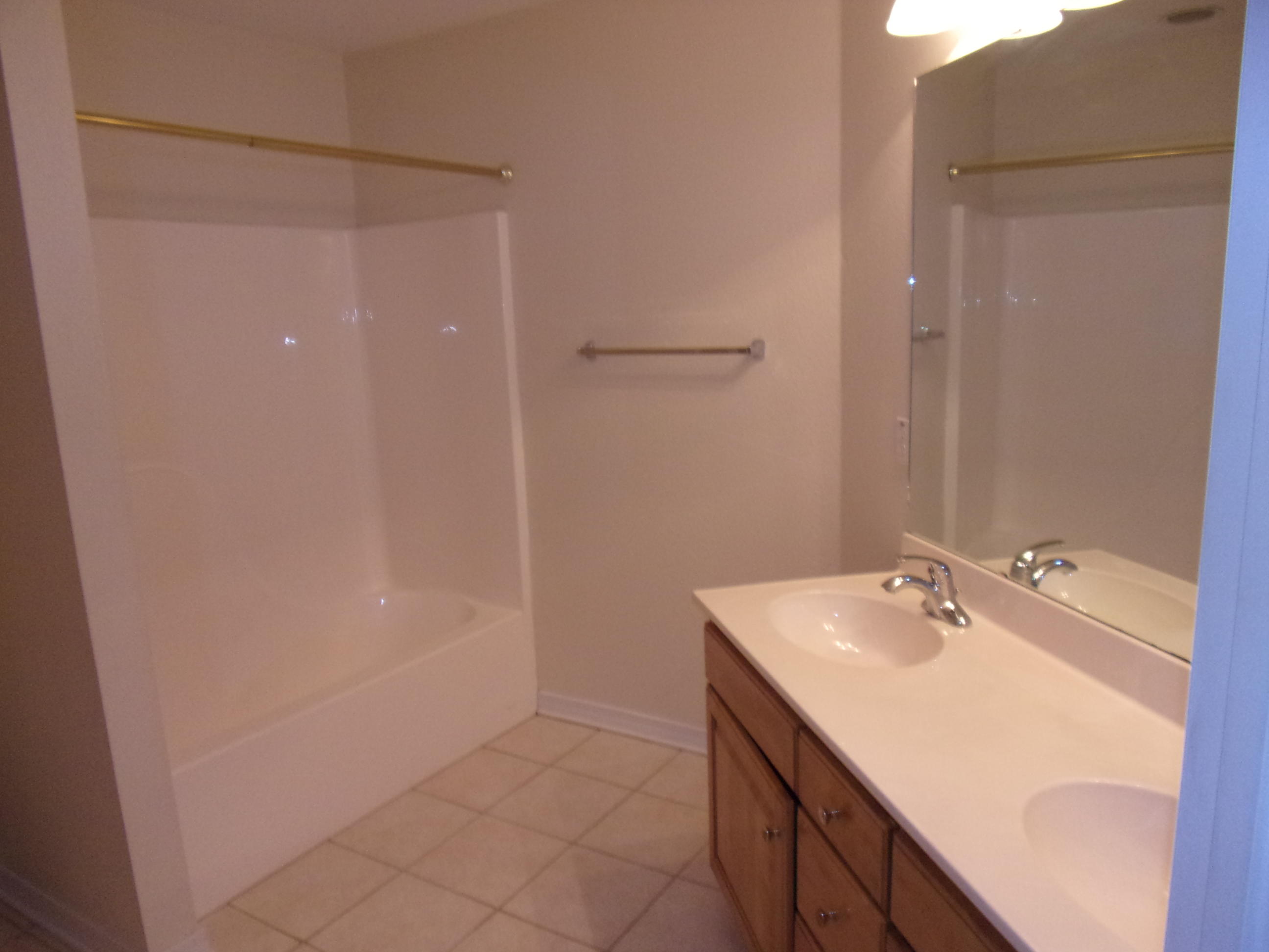 BAY RIDGE PARK 2ND ADDN - Residential Lease